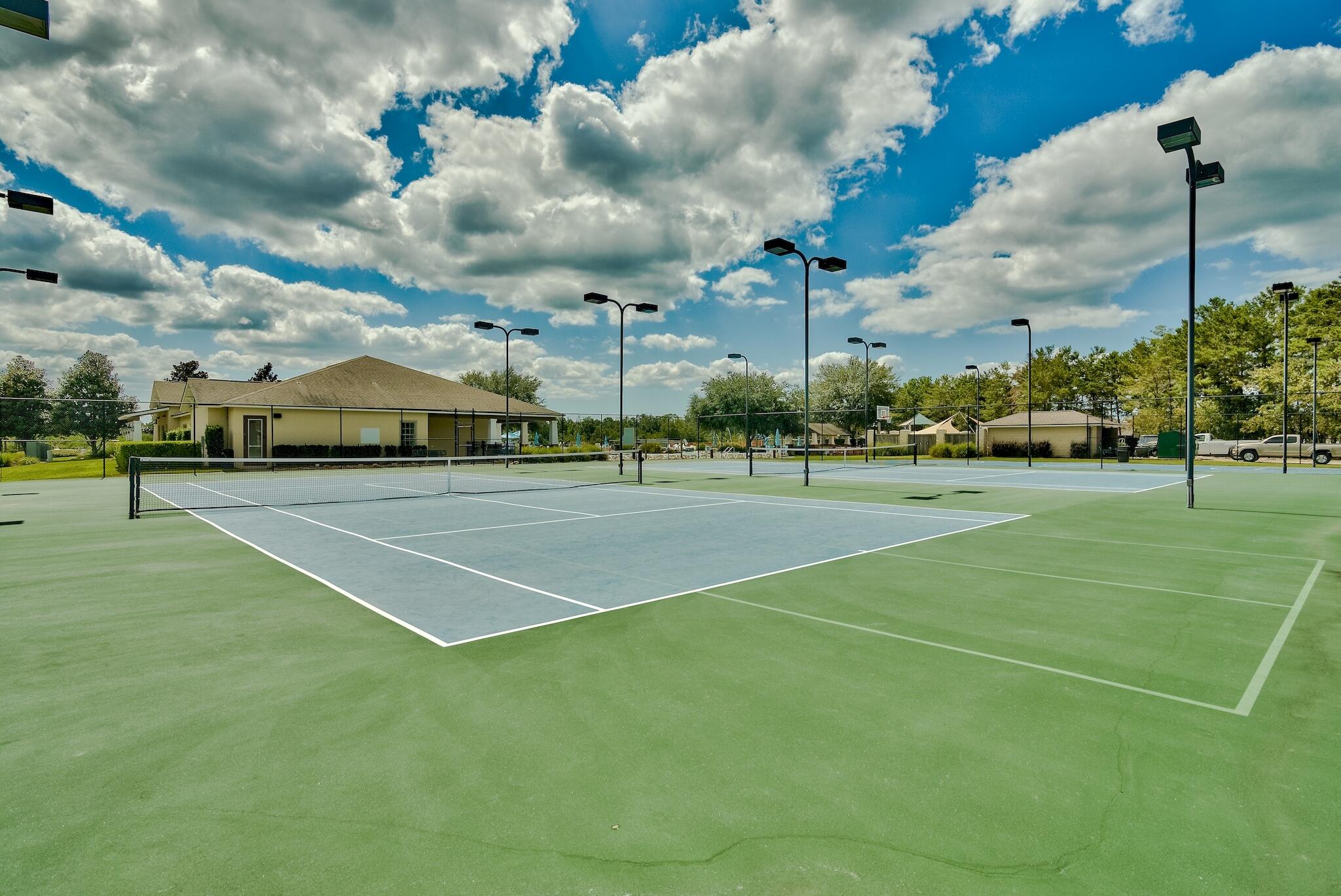 HAMMOCK BAY - MILL COTTAGES - Residential