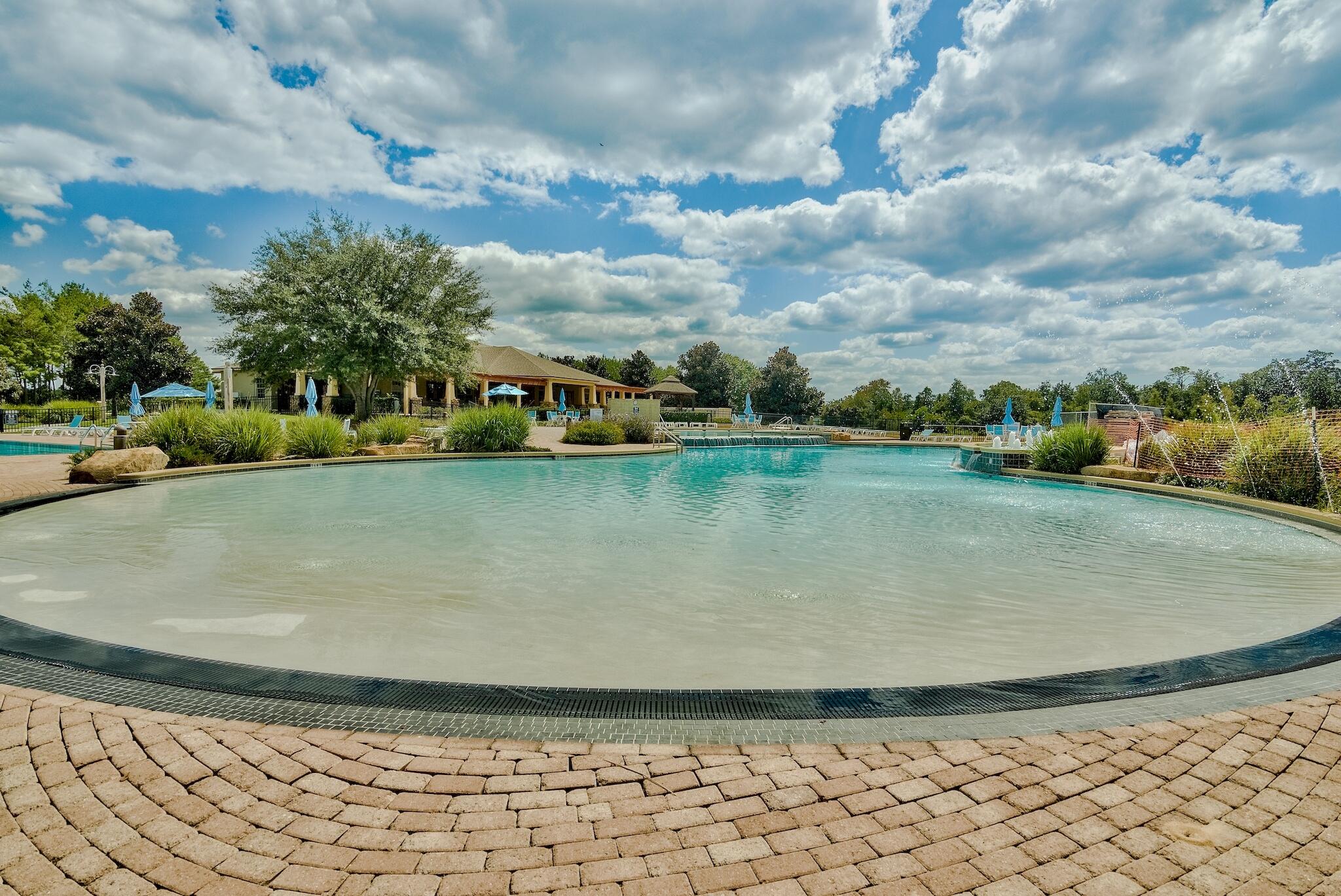HAMMOCK BAY - MILL COTTAGES - Residential