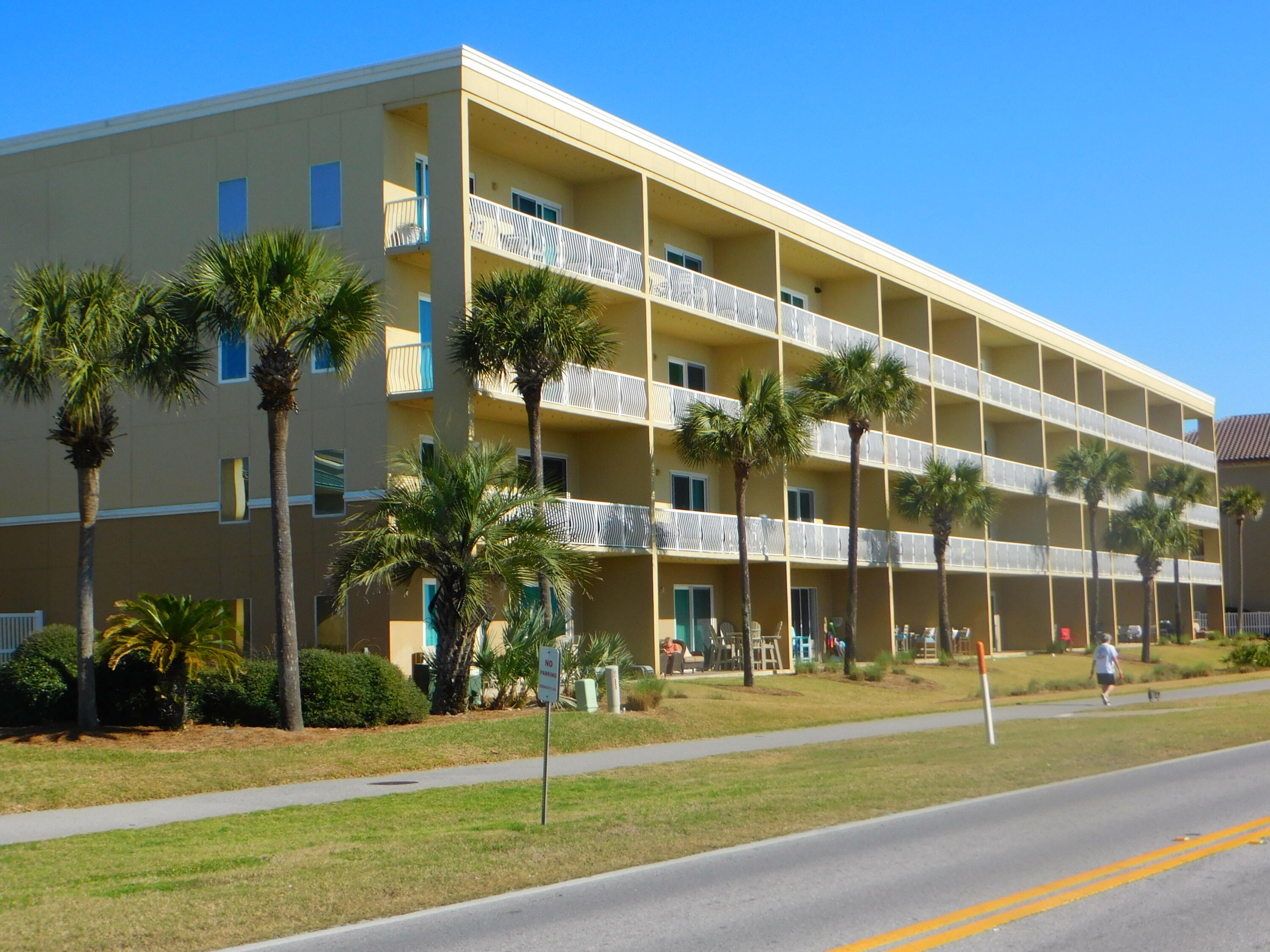 This west end third floor condo has direct views of the gulf from the living and master bedroom. In addition, there are two large west windows providing a great sunset view. The condo has 9 foot ceilings, two master bedrooms, with private baths, custom bunk alcove with full bath across hall, updated furniture, appliances, windows, sliding glass doors, HVAC, and hot water heater. Beach Retreat has two gated beach access, gated entrance gate with remotes, heated pool, clubhouse with kitchen, fitness room, and a short walk to several restaurants.