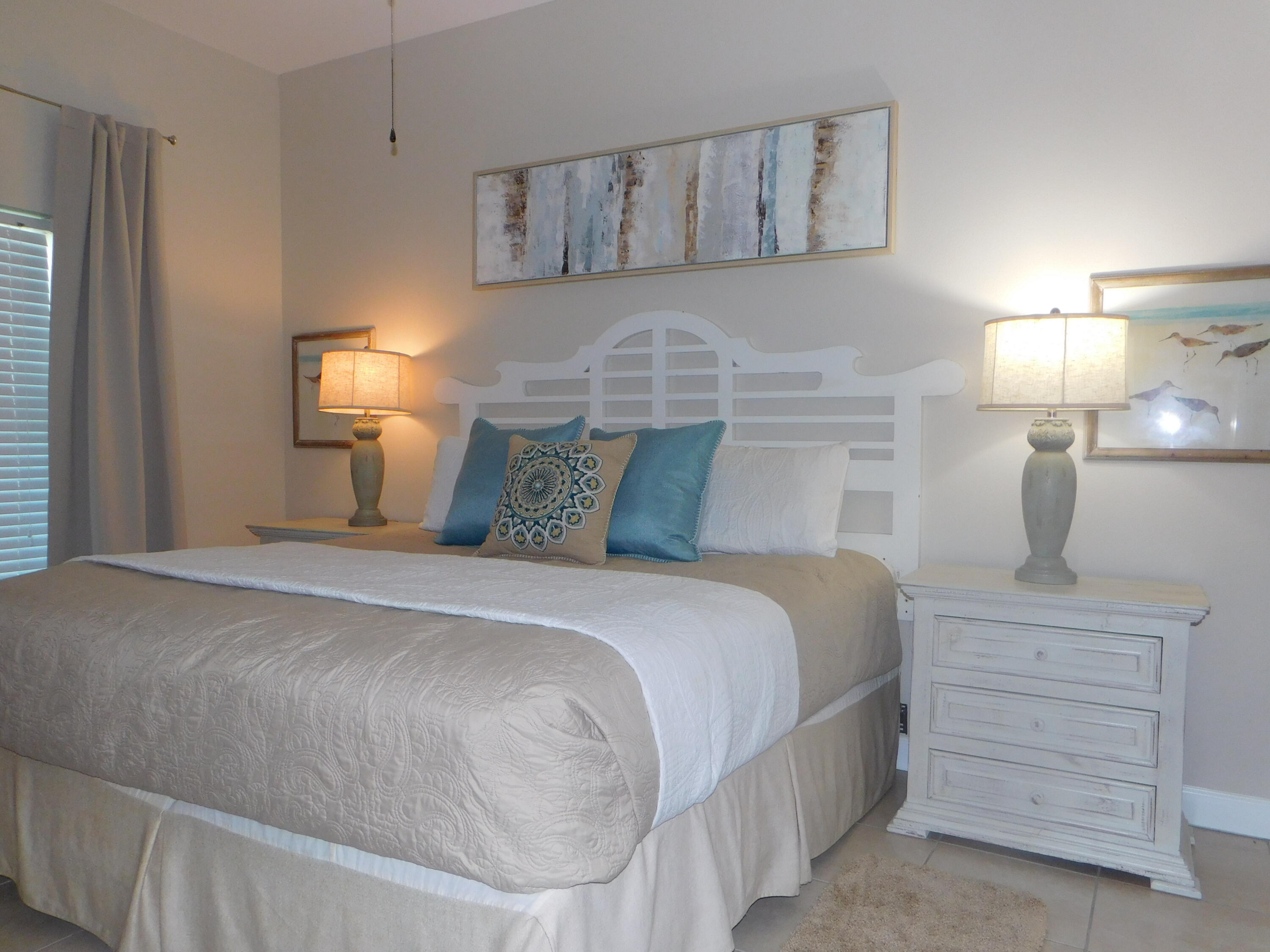 BEACH RETREAT - Residential