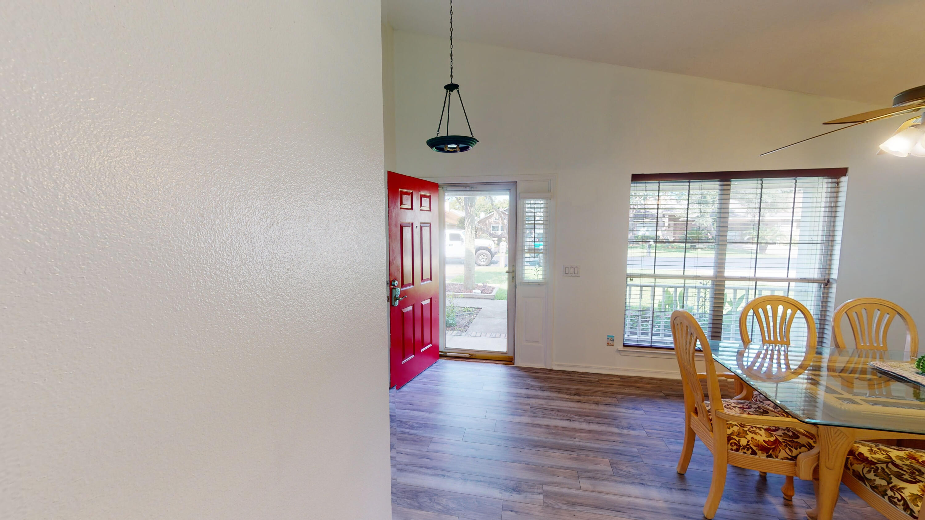 IVALEA GARDENS - Residential