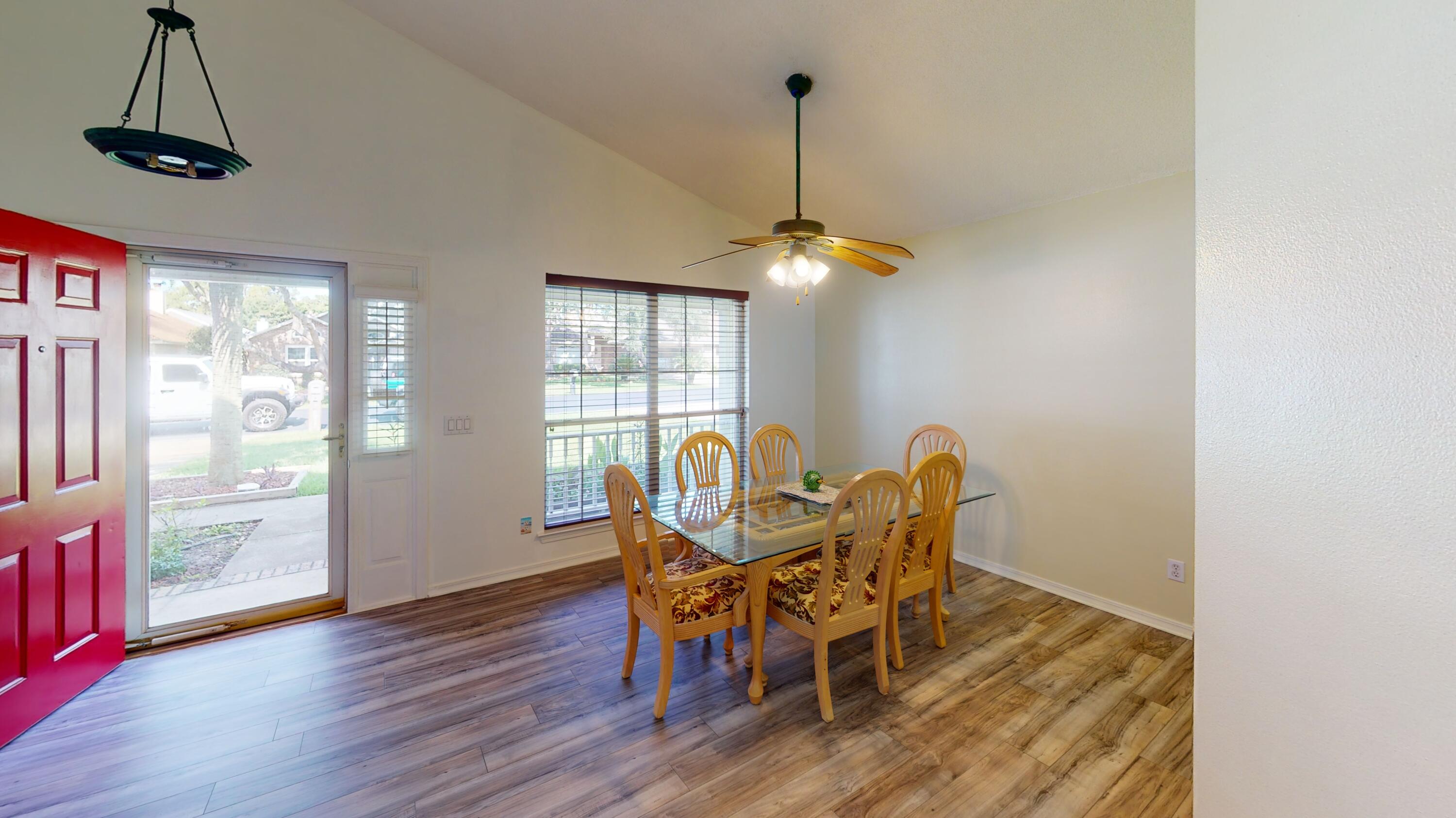 IVALEA GARDENS - Residential