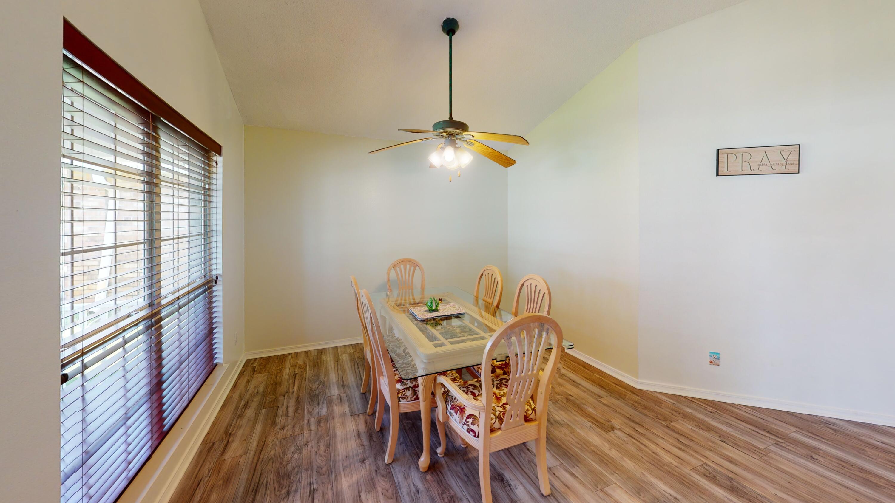 IVALEA GARDENS - Residential