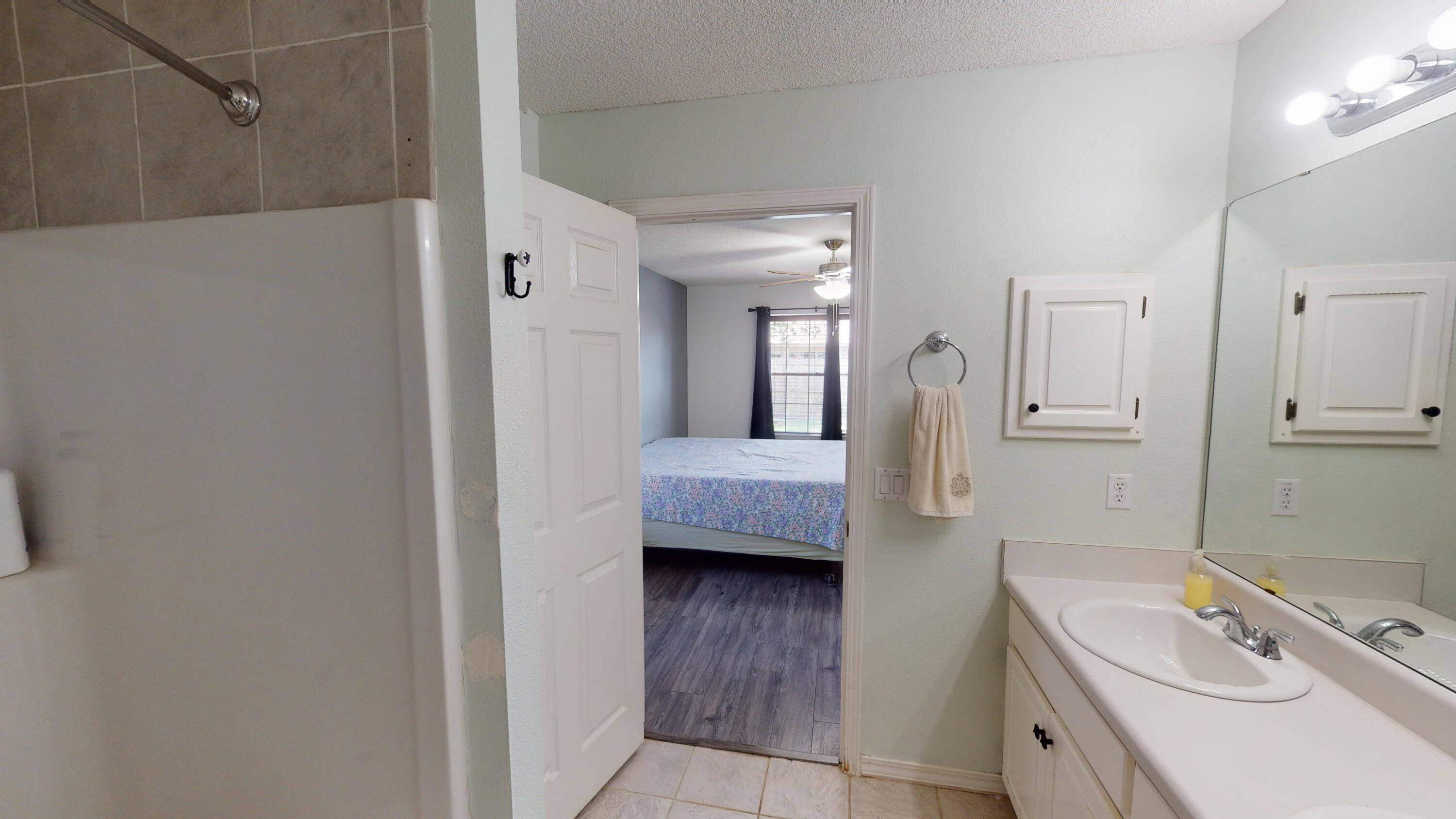 IVALEA GARDENS - Residential