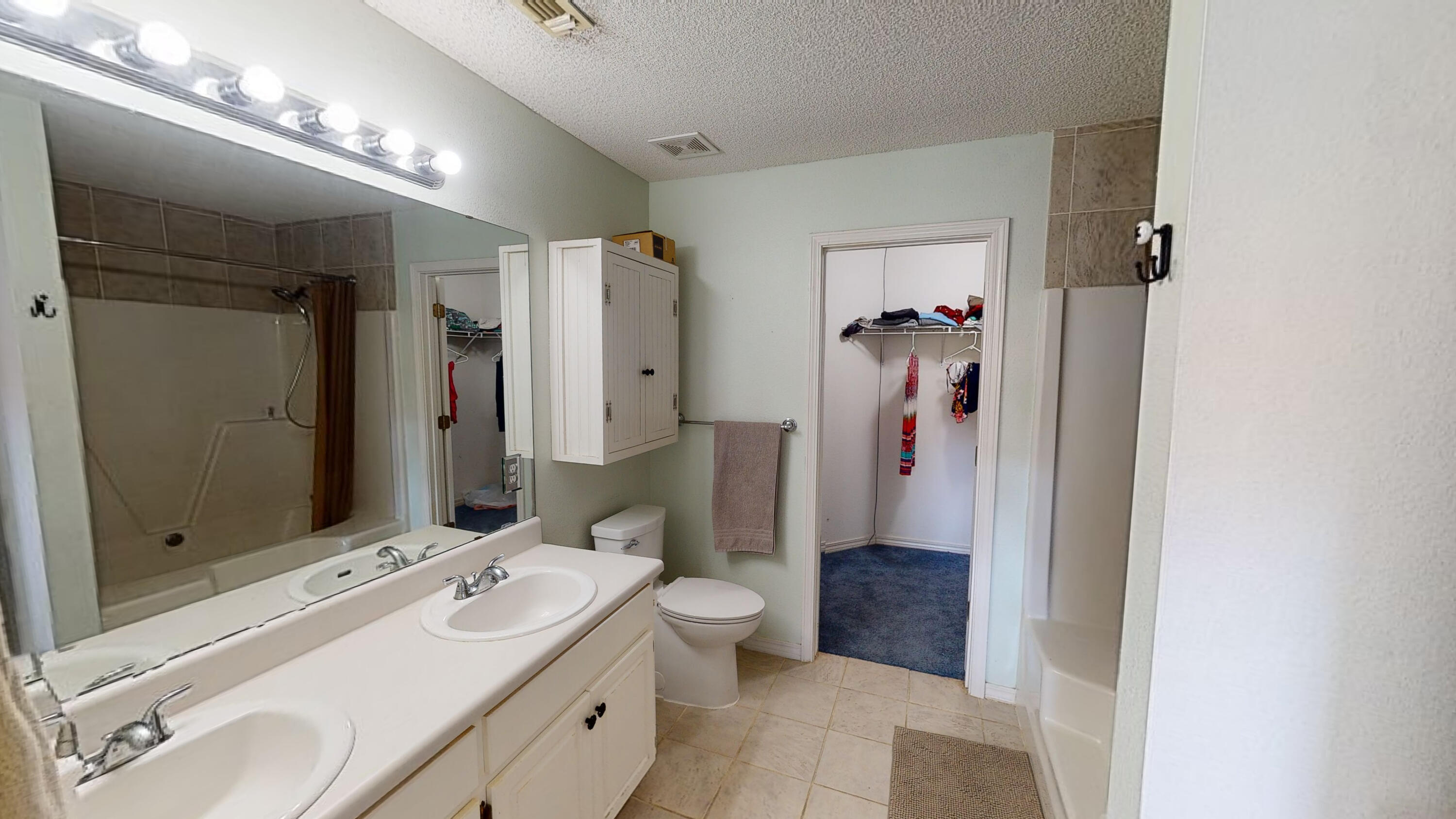 IVALEA GARDENS - Residential