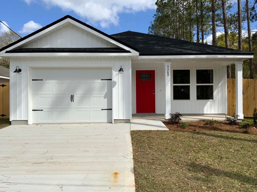 BEAUTIFUL NEW CONSTRUCTION COULD BE YOUR'S BEFORE CHRISTMAS-Open floor plan has Luxury Vinyl Plank in common areas, carpet in bedrooms, quartz or granite countertops, stainless steel appliances, pantry, front/rear porches, shaker style cabinets, double vanities in owners bath with walk-in closet, MUD ROOM & LAUNDRY ROOM.  SELLER WILL PAY ALL OF BUYERS CLOSING COST WITH PREFERRED LENDER ONLY.   Photos of similar home-front elevation and floor plan may vary.