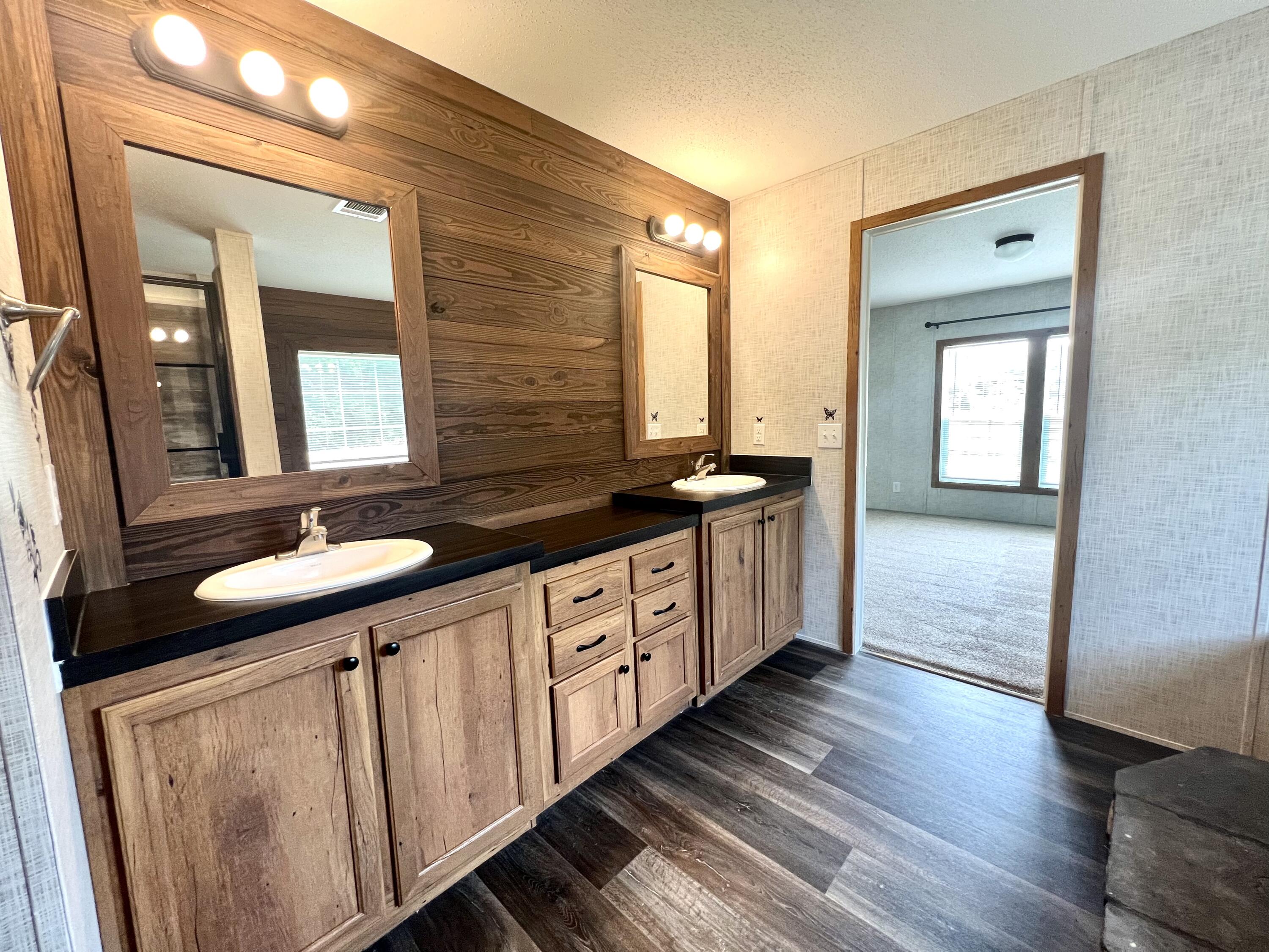 Crestview - Residential Lease