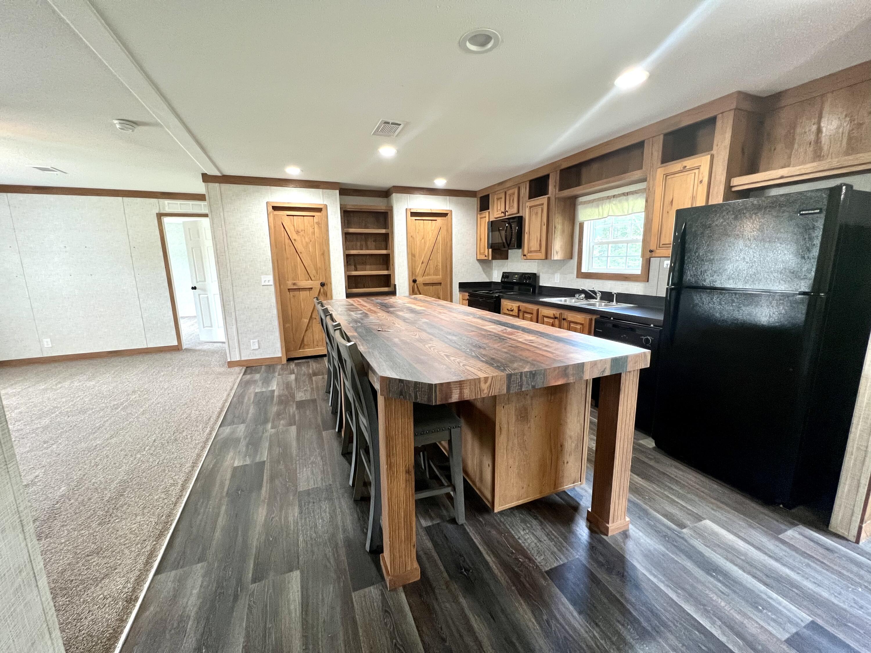 Crestview - Residential Lease