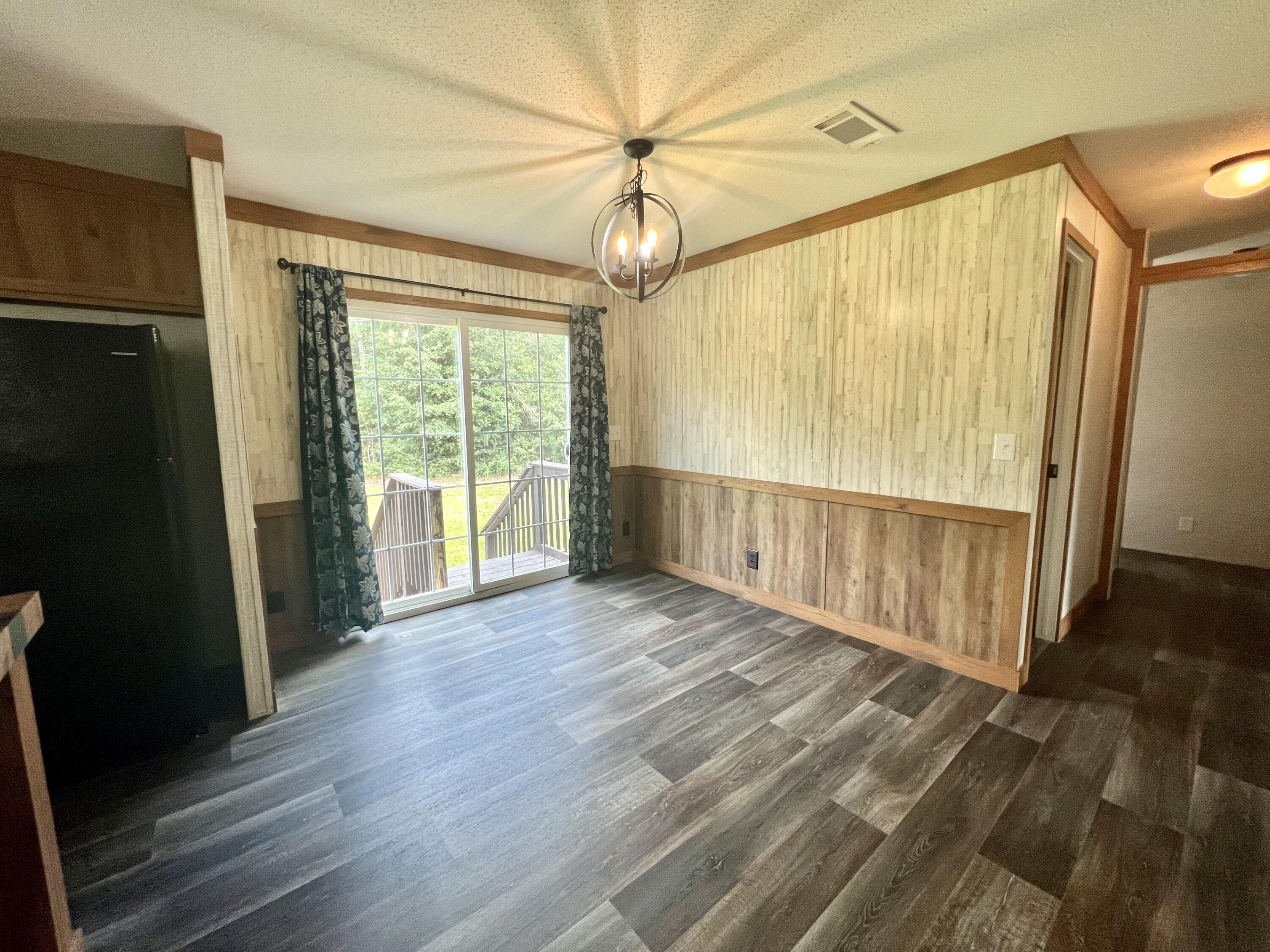 Crestview - Residential Lease