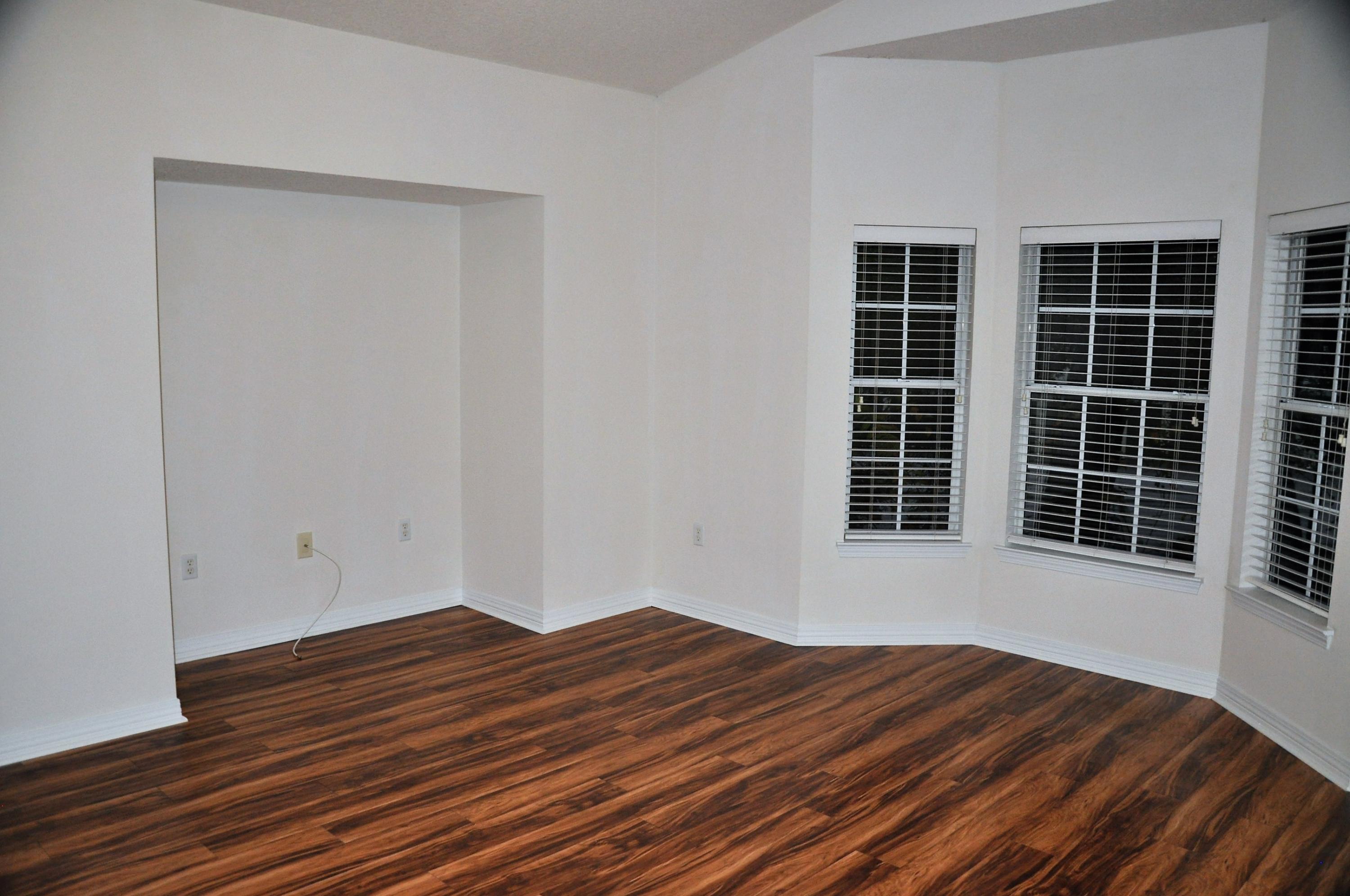 THE OAKS AT NICEVILLE, Bld 3,  unit 206 - Residential