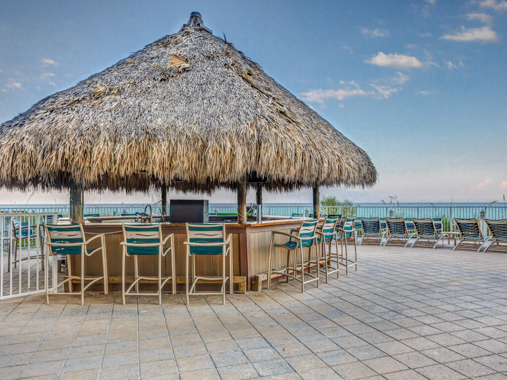 EMERALD BEACH PH 1 - Residential