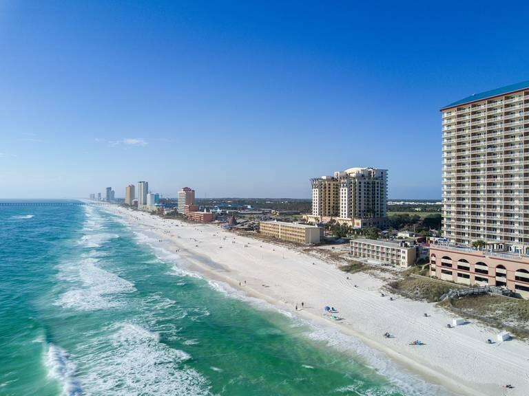 EMERALD BEACH PH 1 - Residential