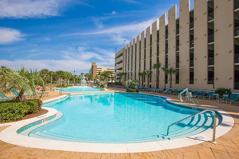 EMERALD BEACH PH 1 - Residential