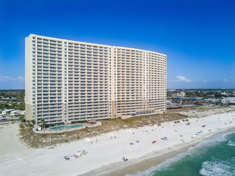 EMERALD BEACH PH 1 - Residential