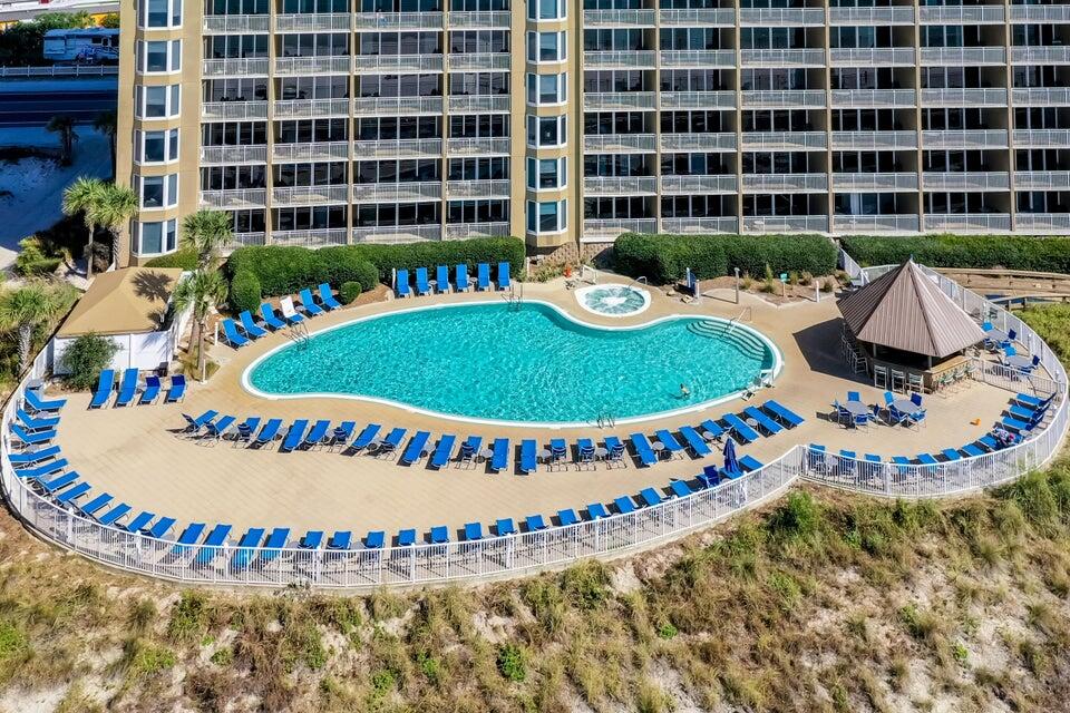 EMERALD BEACH PH 1 - Residential