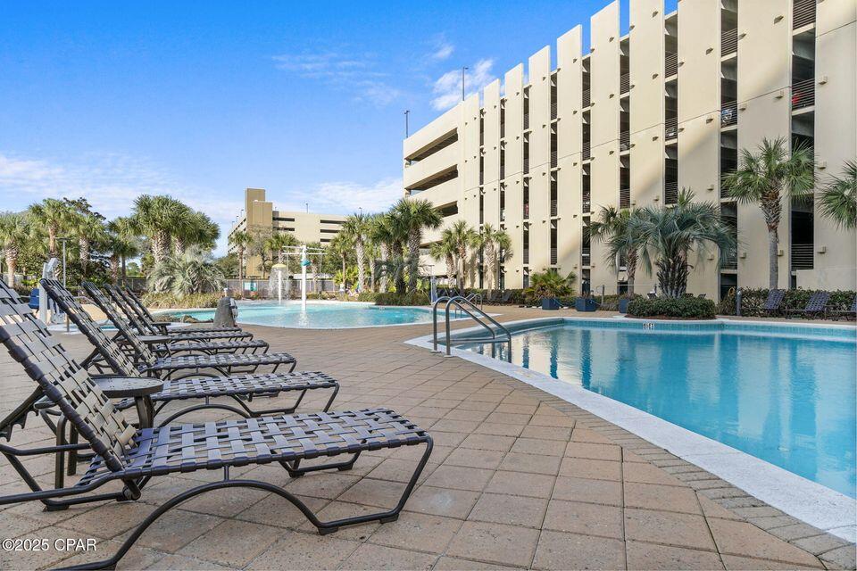EMERALD BEACH PH 1 - Residential