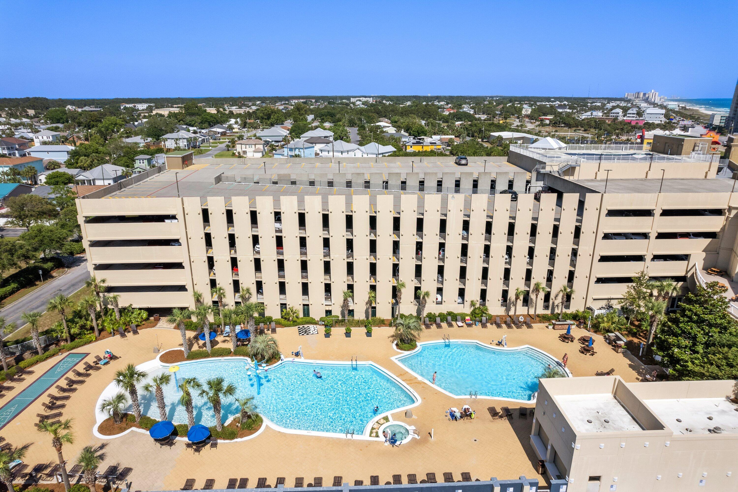 EMERALD BEACH PH 1 - Residential