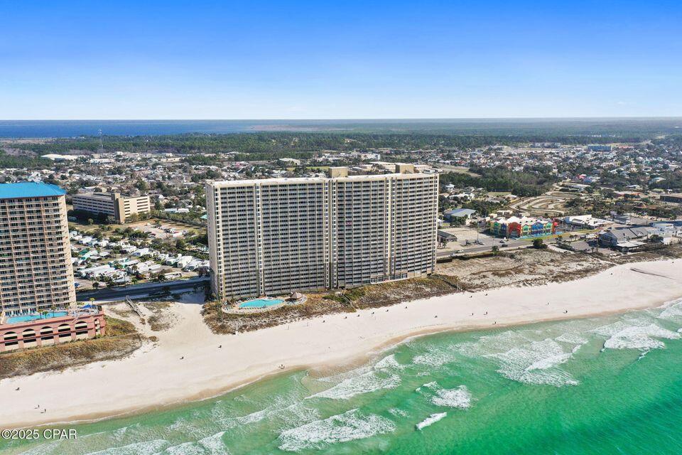 EMERALD BEACH PH 1 - Residential