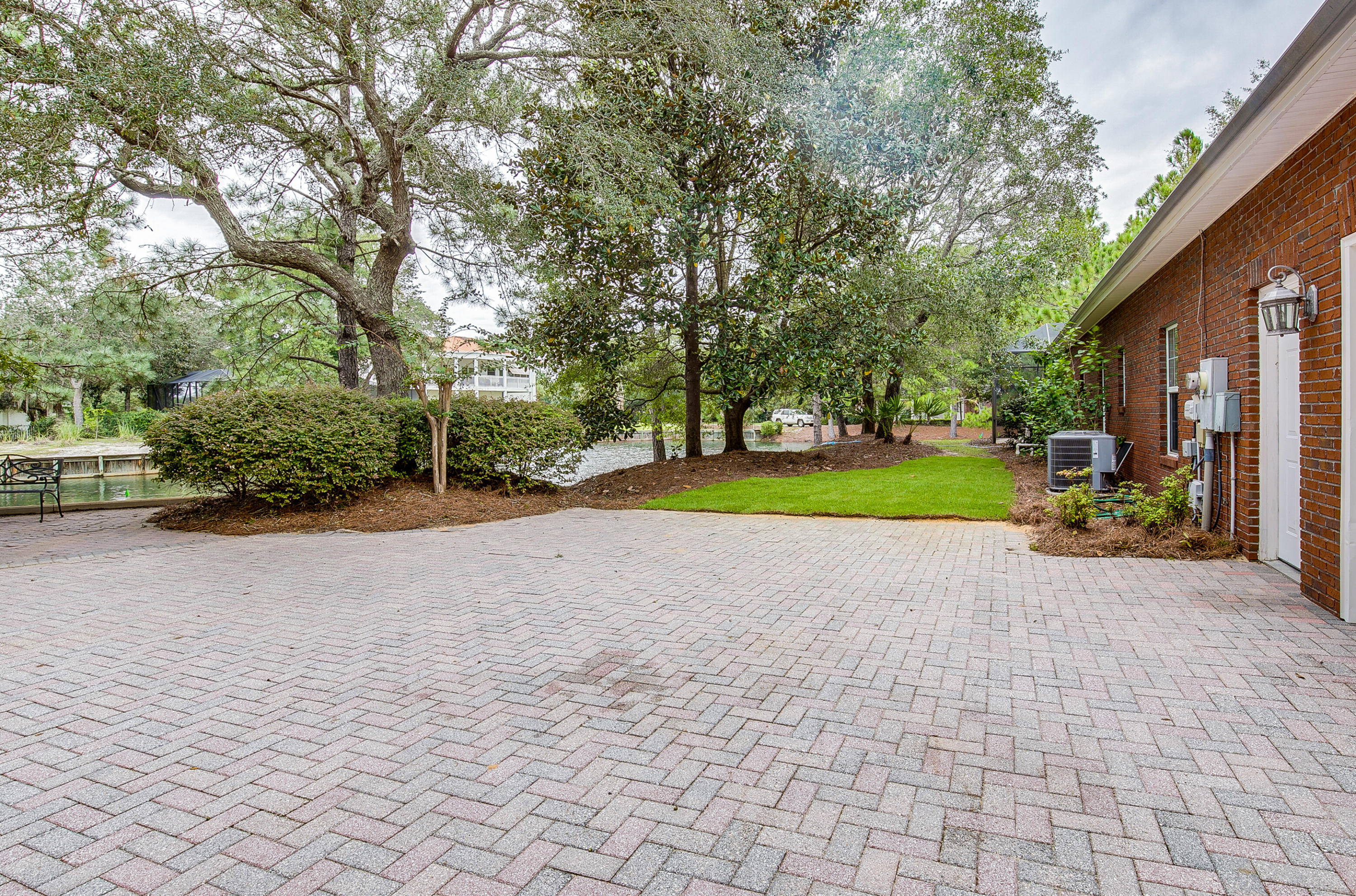 MAGNOLIA PLANTATION AT BLUEWATER BAY - Residential