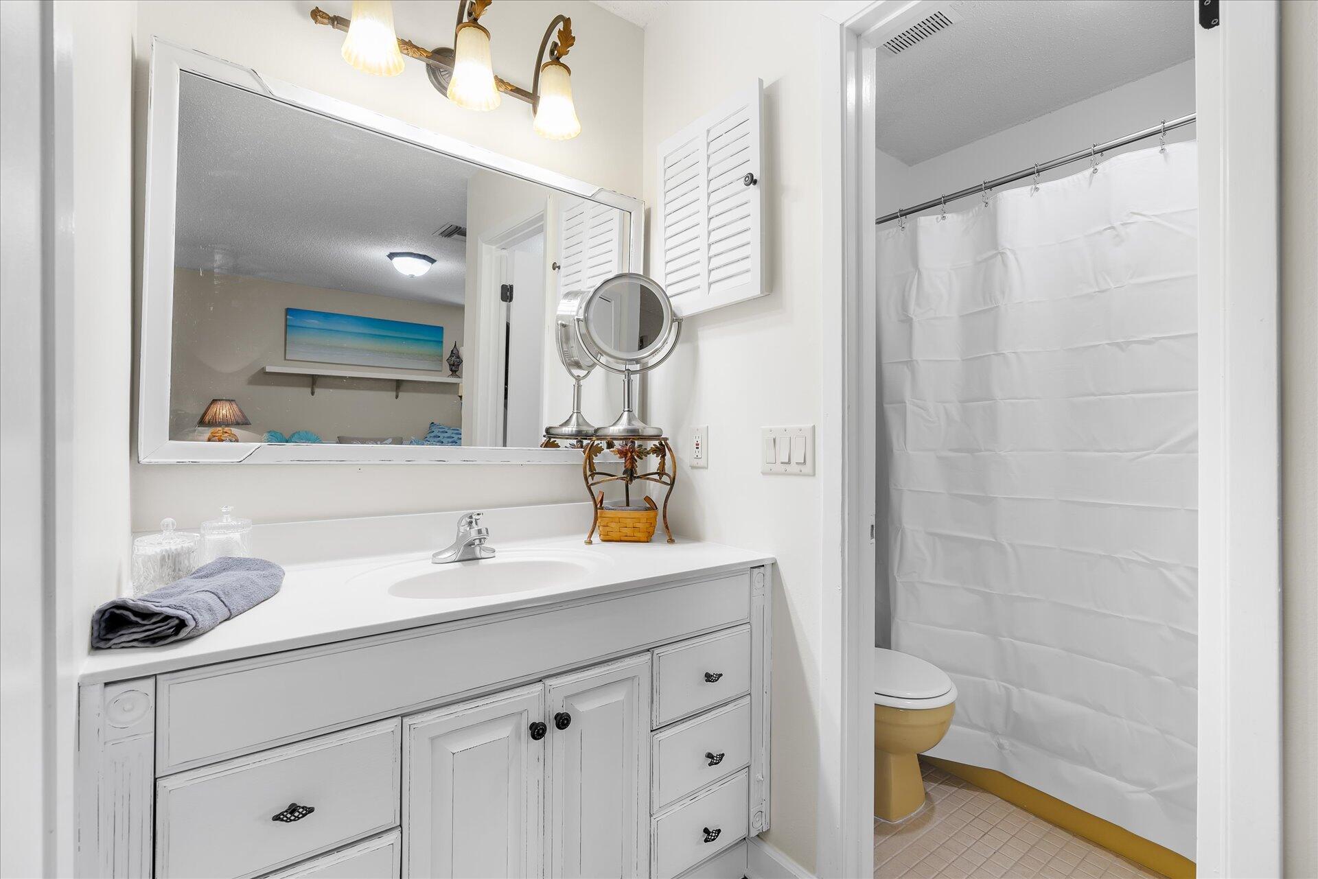 VICTORIA GARDENS 3 - Residential