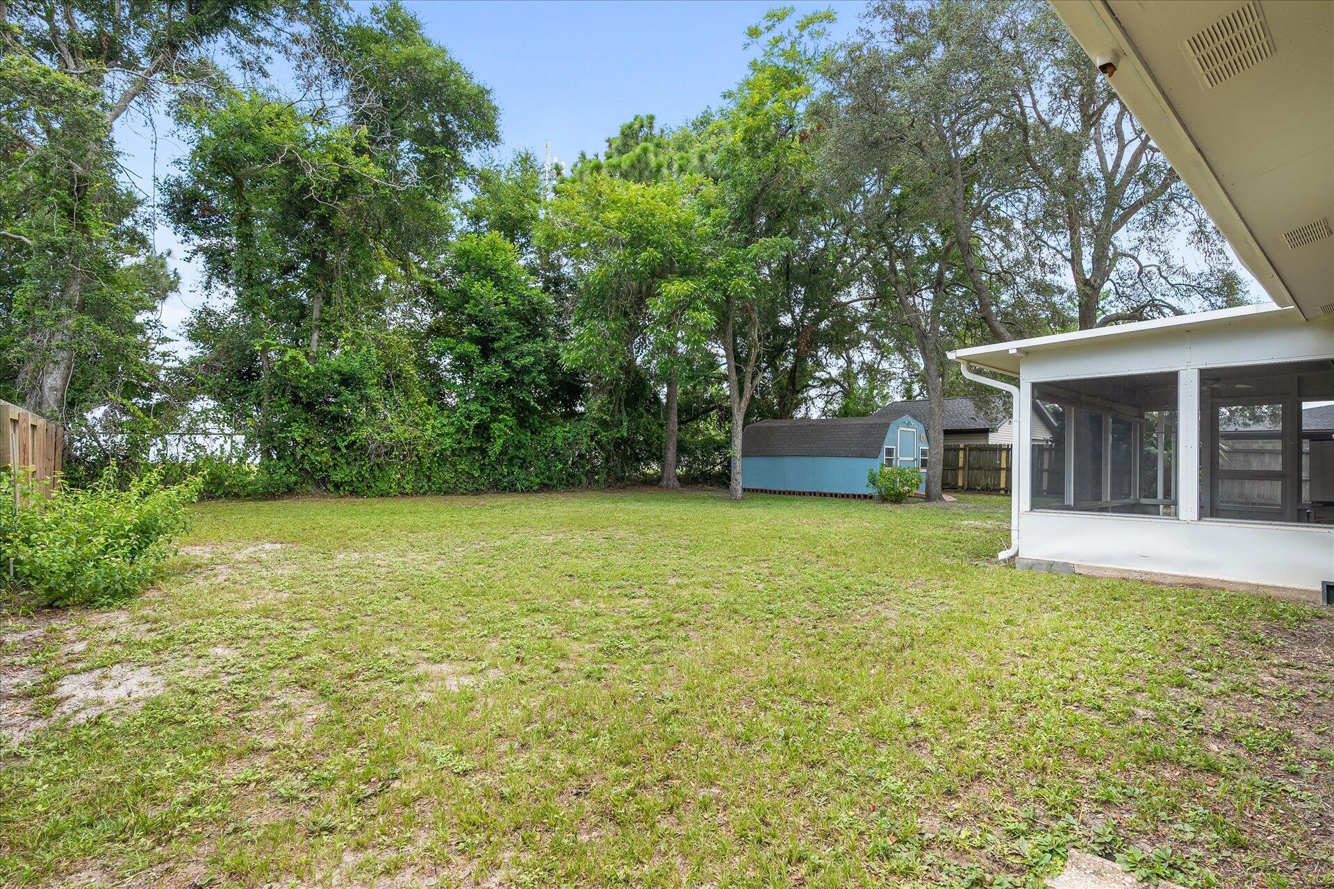 VICTORIA GARDENS 3 - Residential