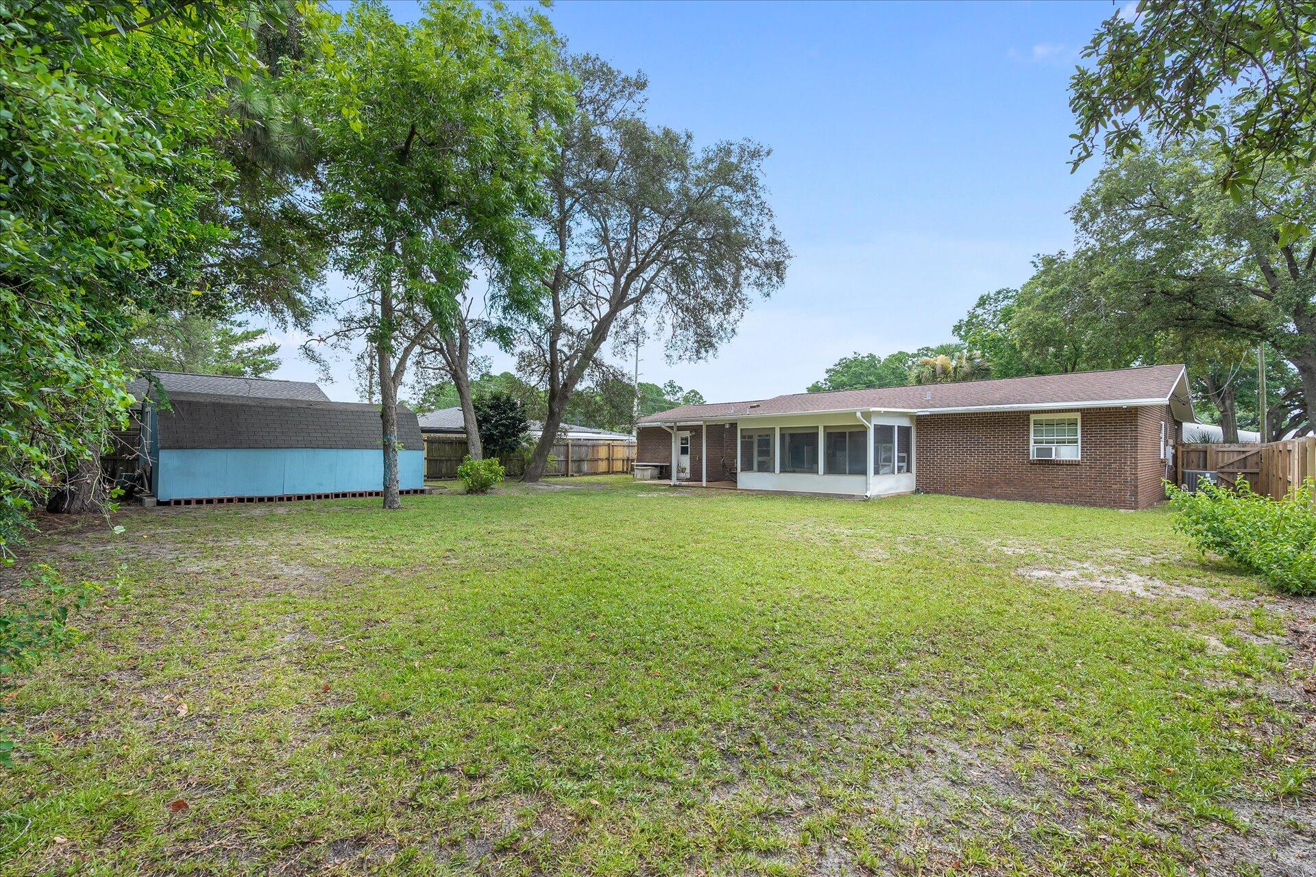 VICTORIA GARDENS 3 - Residential