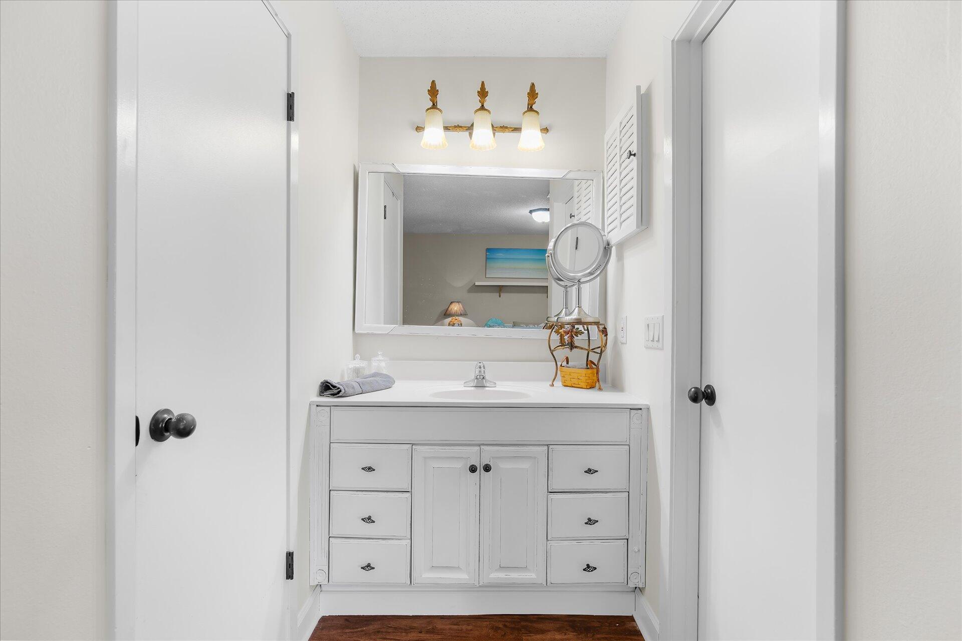 VICTORIA GARDENS 3 - Residential