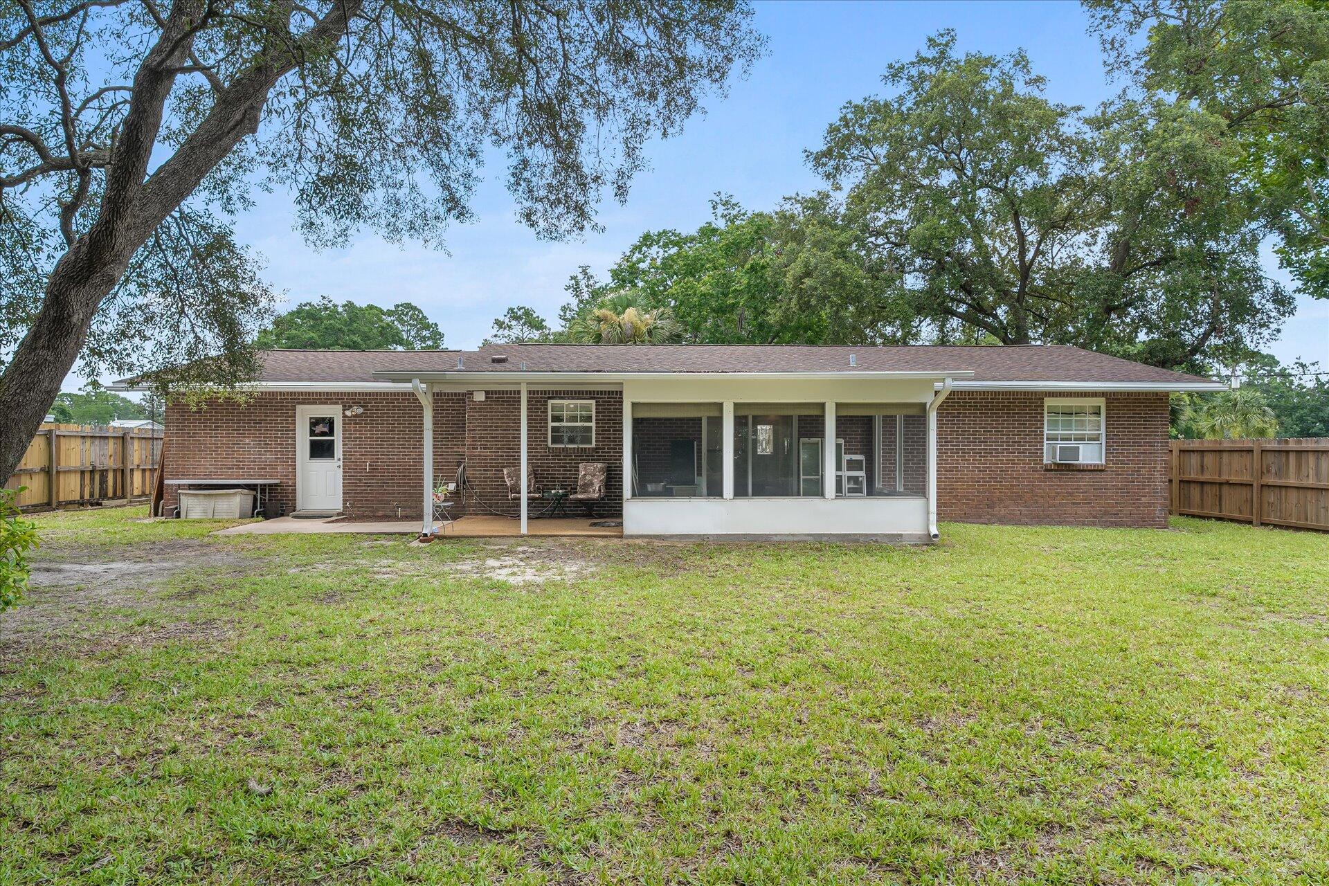 VICTORIA GARDENS 3 - Residential