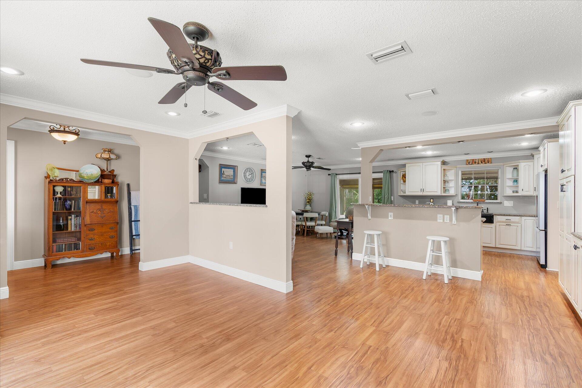 VICTORIA GARDENS 3 - Residential