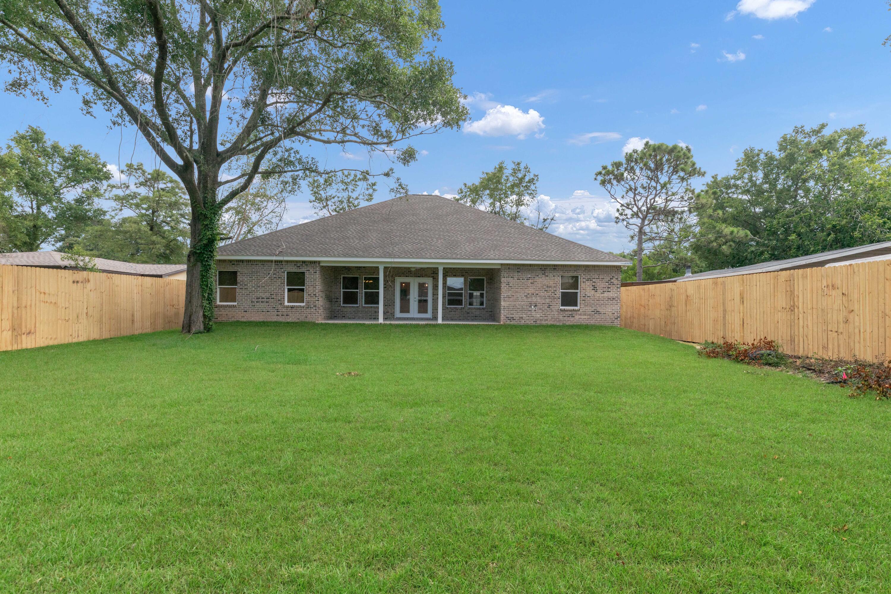 SUNSET STRIP - Residential