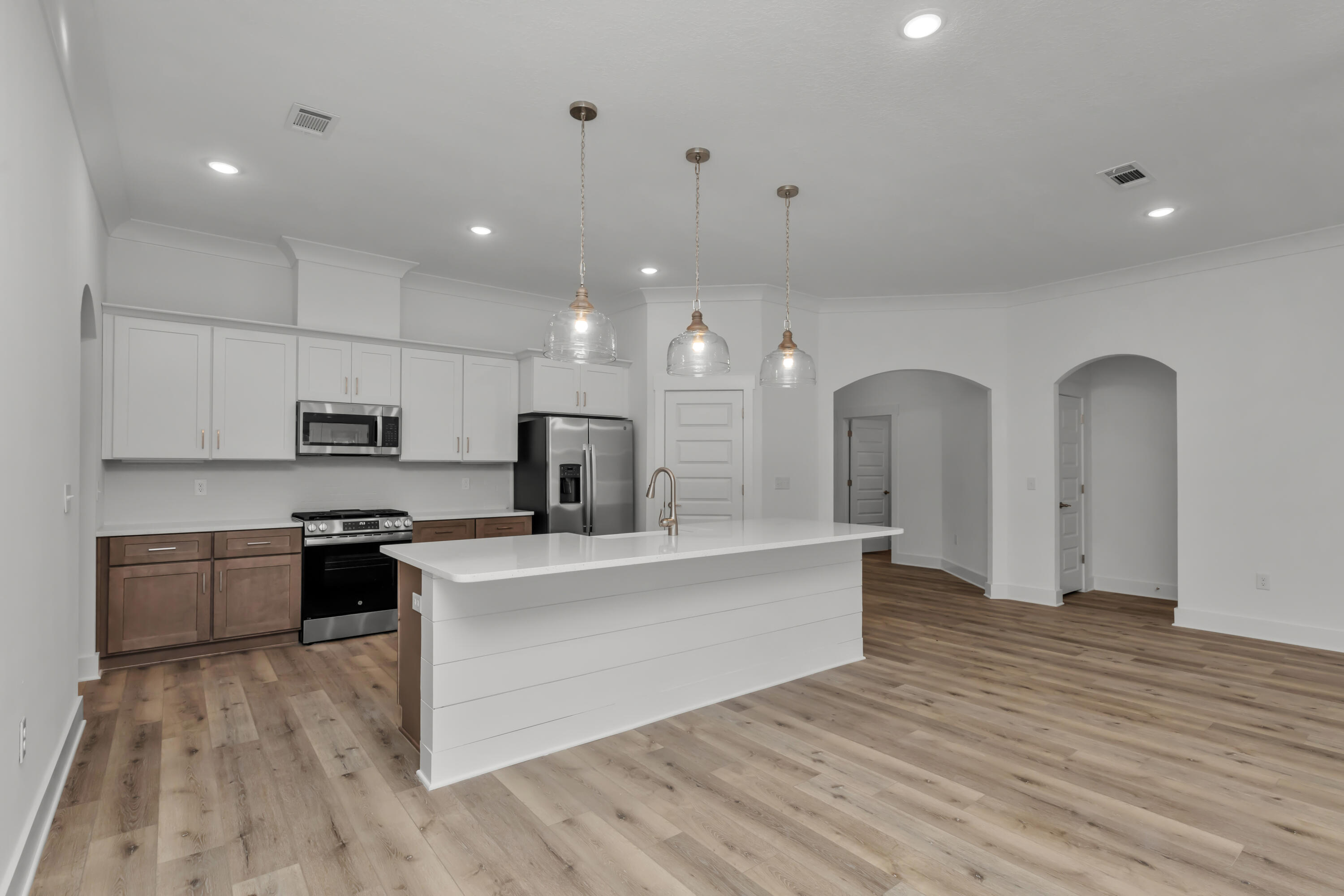 SUNSET STRIP - Residential