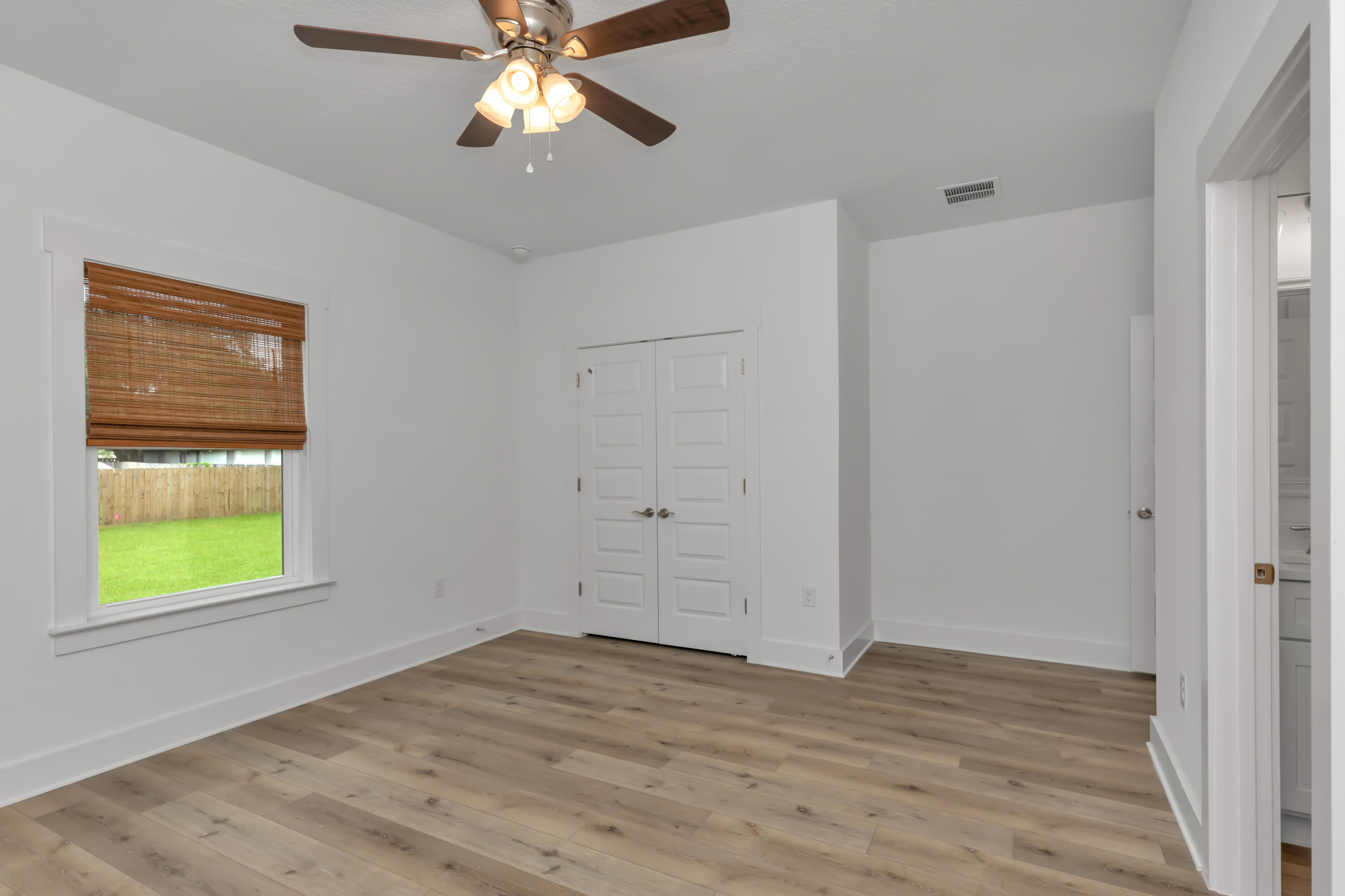 SUNSET STRIP - Residential