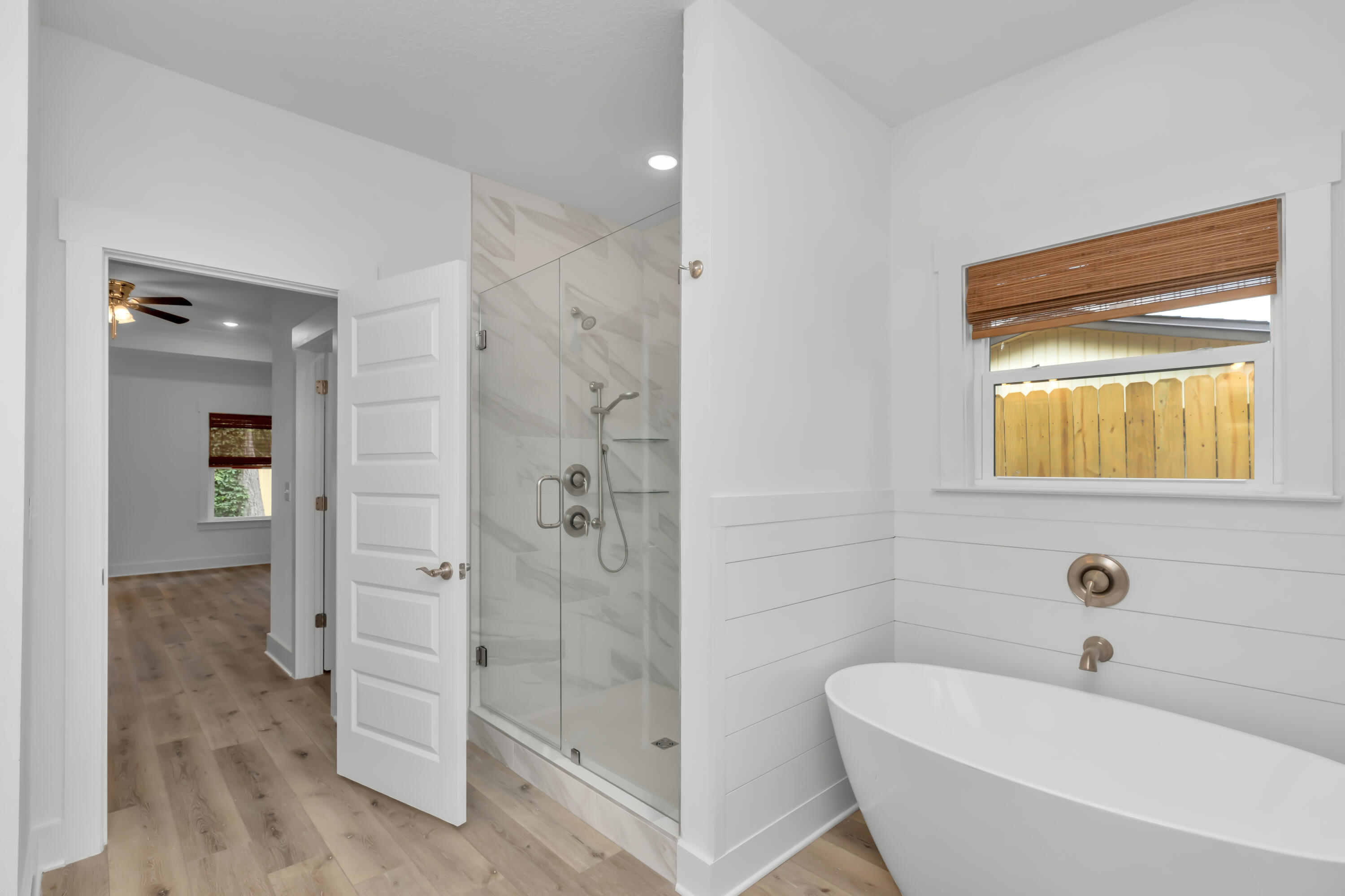 SUNSET STRIP - Residential