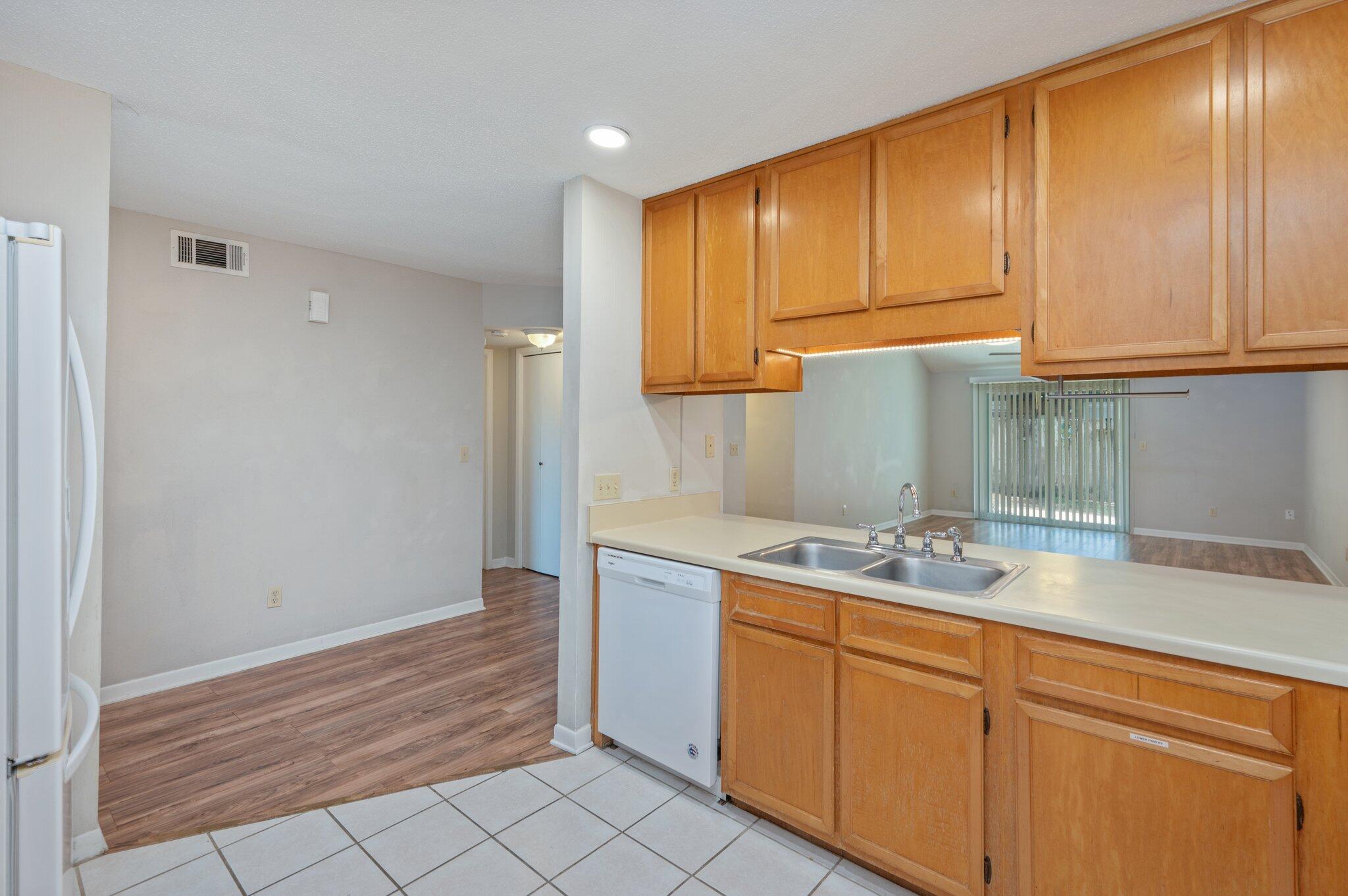 PORT DIXIE PATIO HOMES - Residential Lease