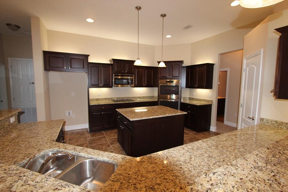 HOLLEY BY THE SEA - Residential