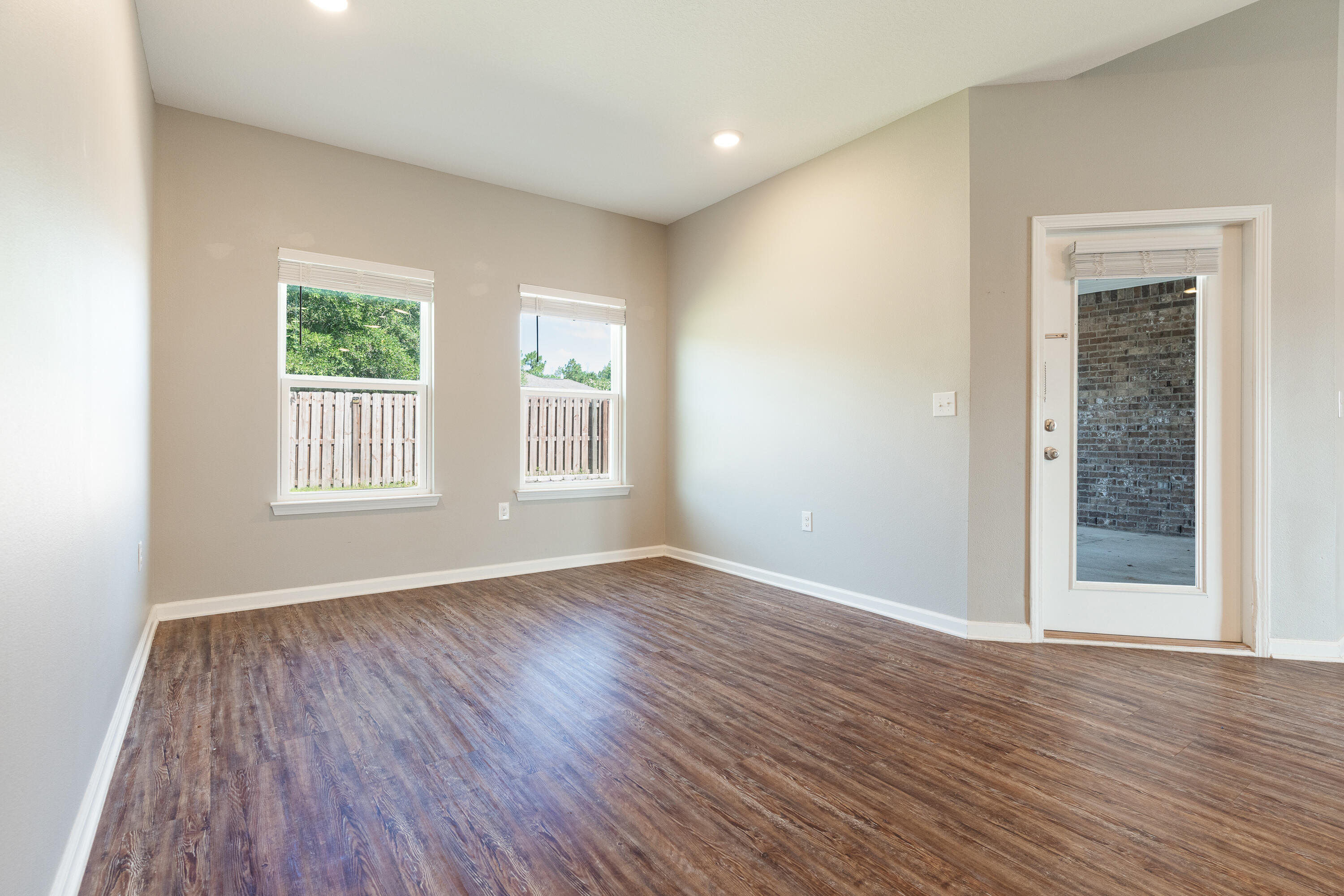 Redstone Commons - Residential