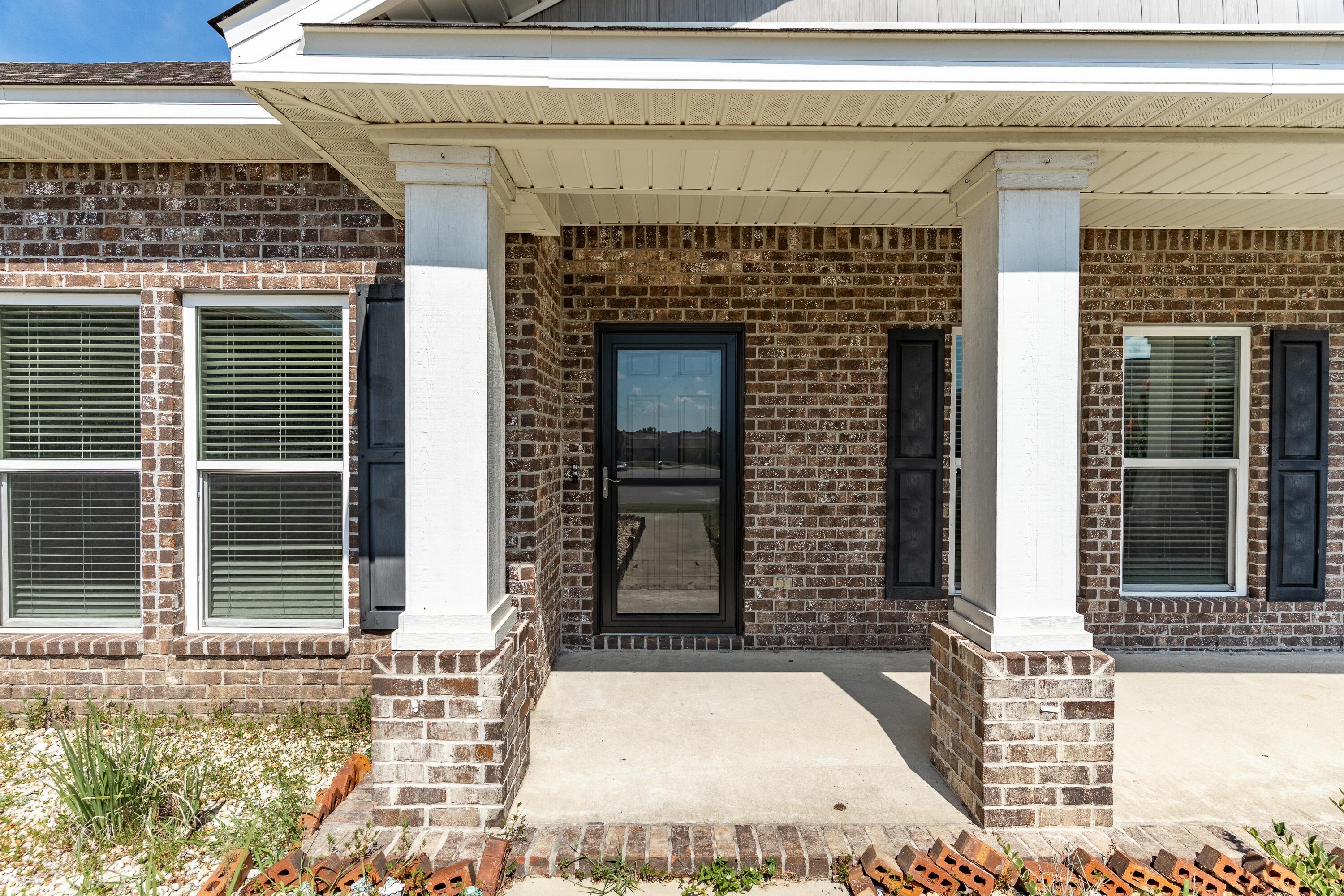 Nestled at the end of a cul-de-sac in the established Redstone Commons subdivision, this spacious 4bed/3bath home blends comfort and convenience. Step out through your private backyard gate and enjoy the neighborhood's inviting pool--just a short stroll away. Inside, the open-concept layout invites connection, with airy living spaces flowing into a functional kitchen. This spacious floorplan offers room to grow, unwind, and entertain with ease. The master suite is a retreat, boasting generous space and a custom closet designed to make organizing your wardrobe easy. Solar Panel SAVINGS! Enjoy low power bills and energy costs with well-maintained solar panels. Whether you're hosting friends or enjoying quiet moments at home, this Redstone gem offers everything that feels like home.