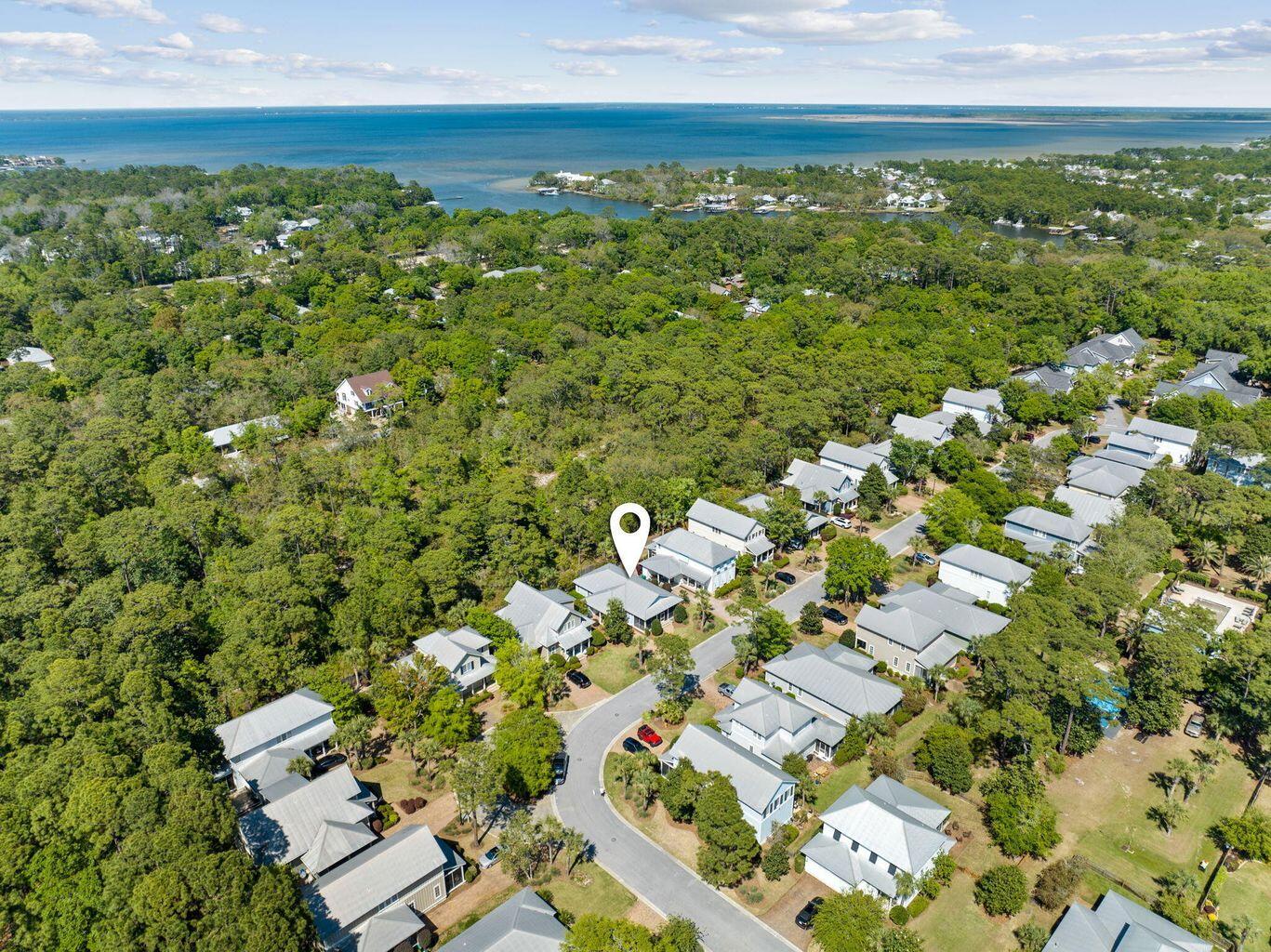 CARSON OAKS - Residential