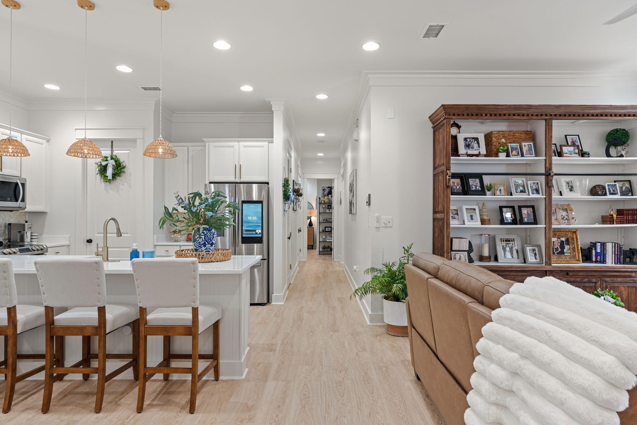 CARSON OAKS - Residential