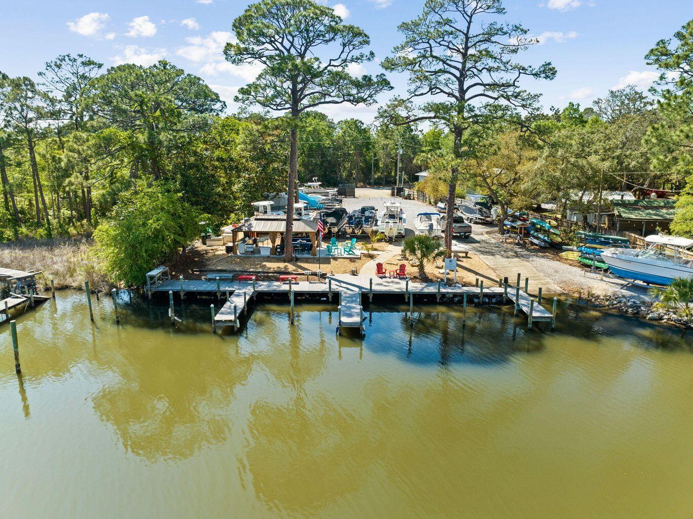 CARSON OAKS - Residential