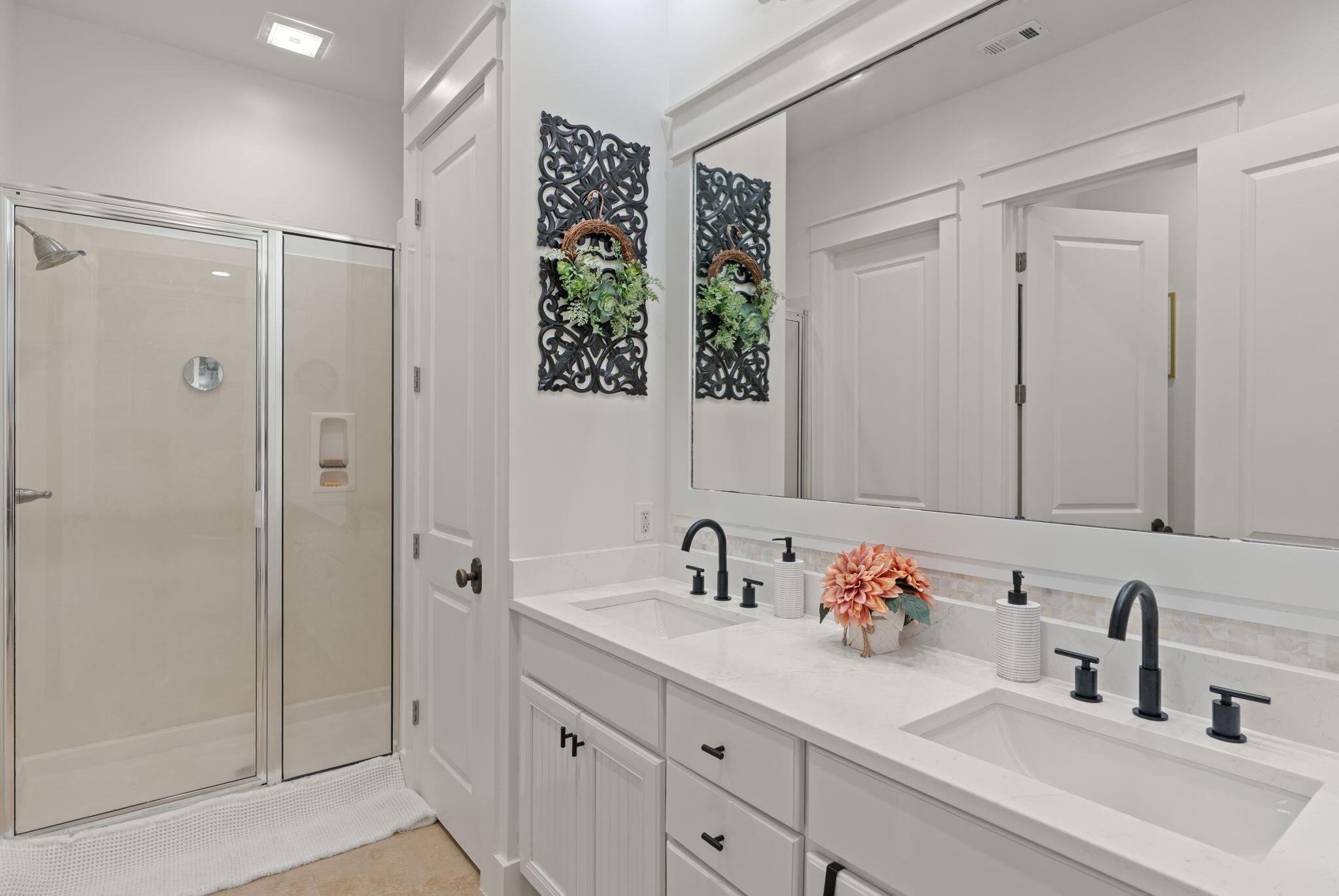 CARSON OAKS - Residential