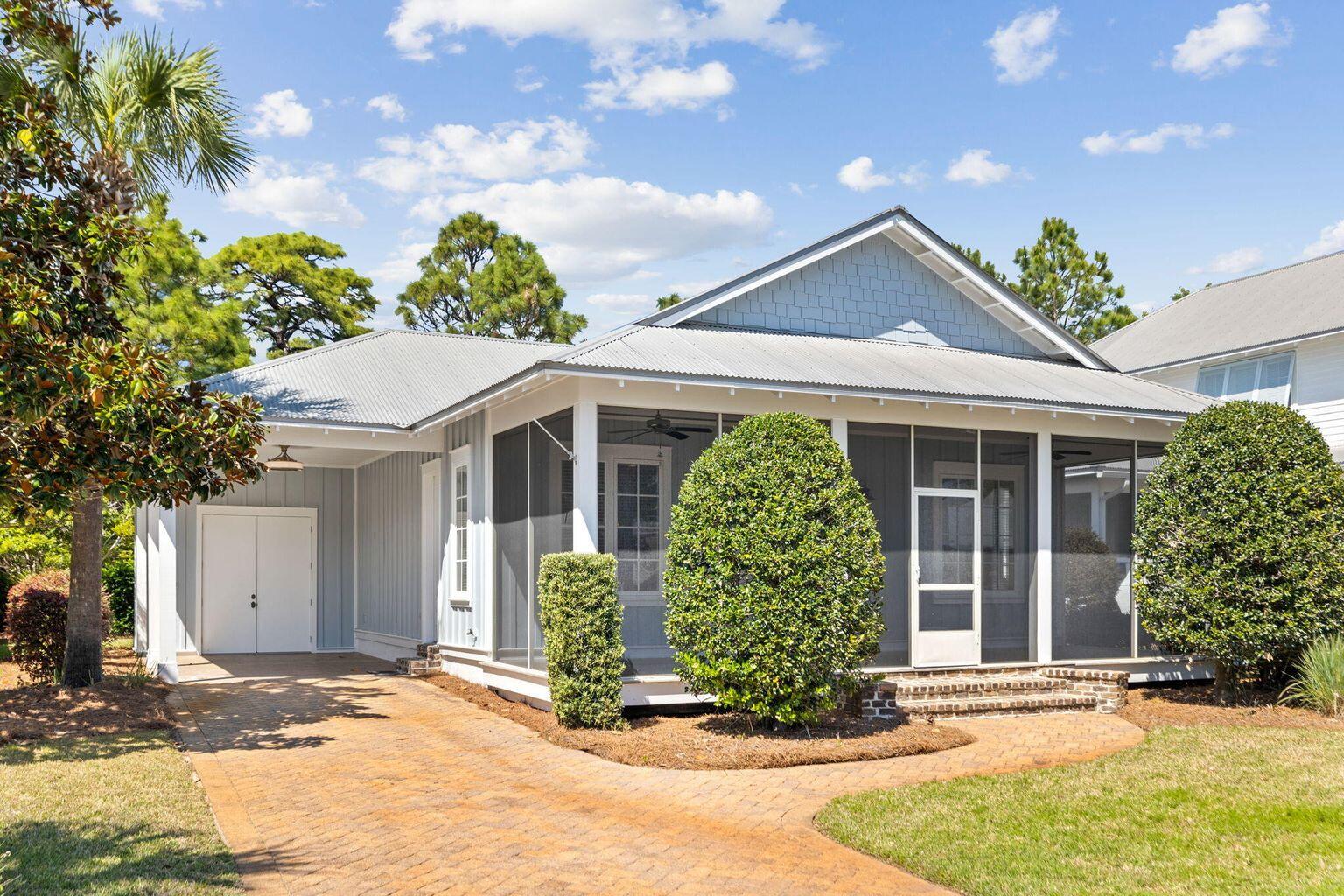 CARSON OAKS - Residential