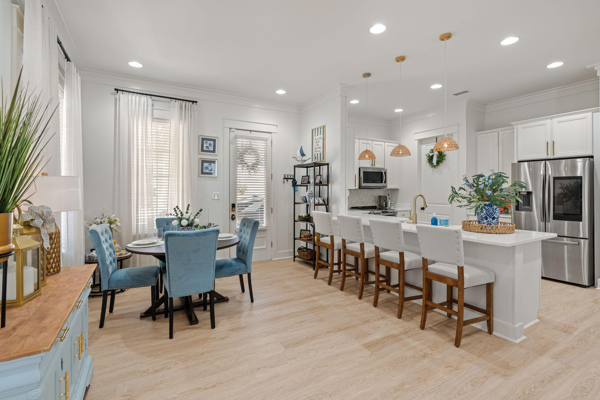 CARSON OAKS - Residential