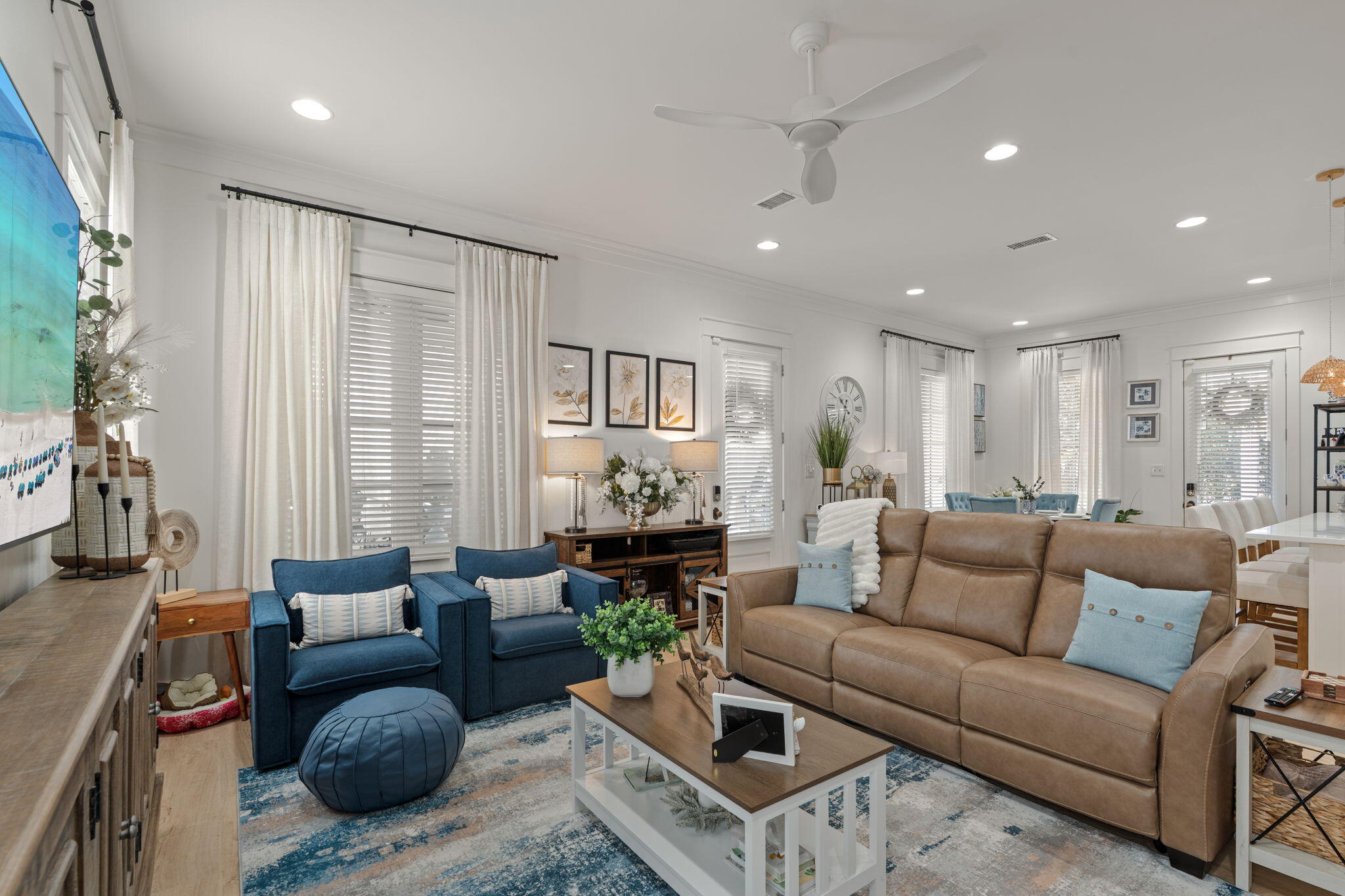 CARSON OAKS - Residential