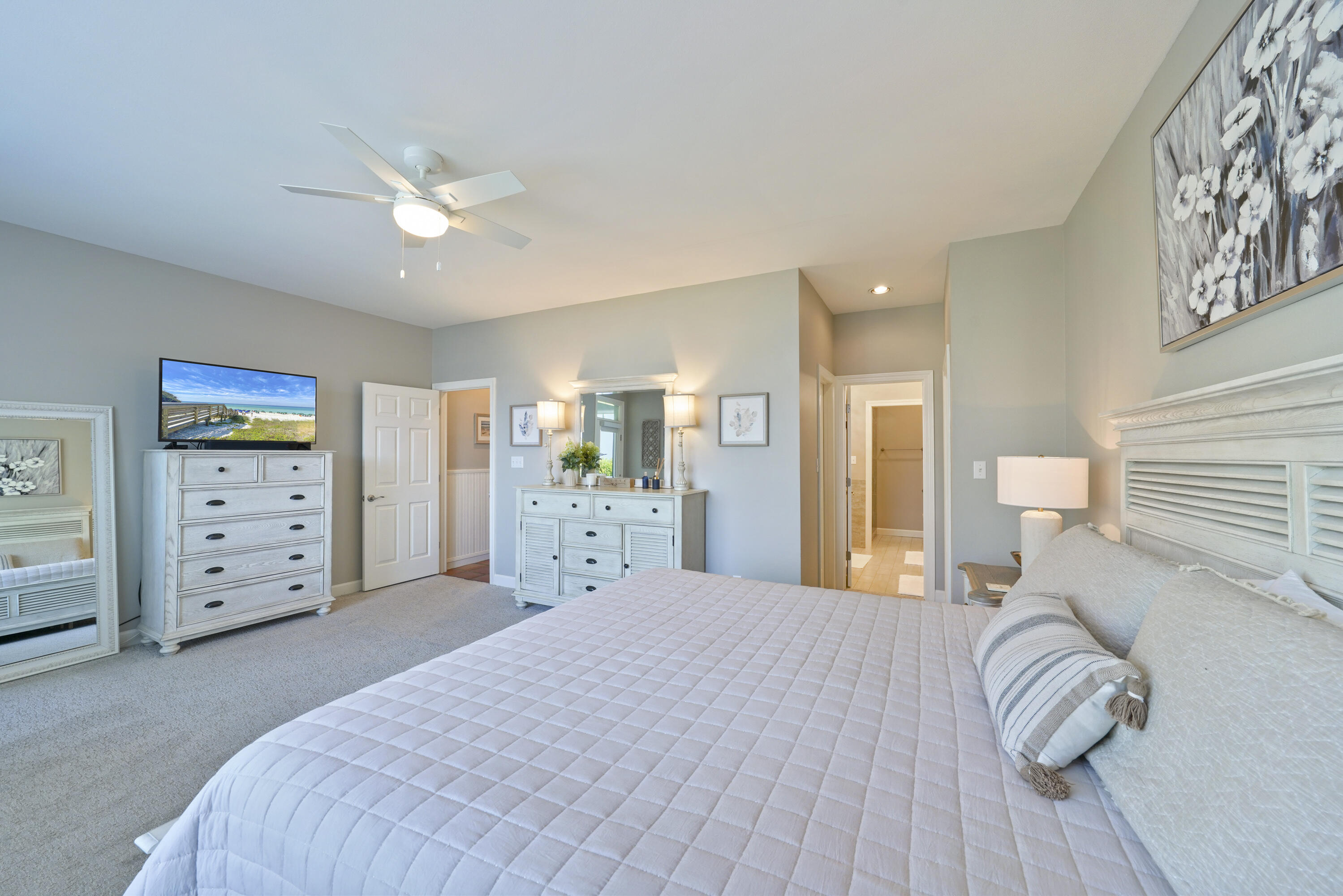 HIDDEN DUNES BEACH VILLAS - Residential