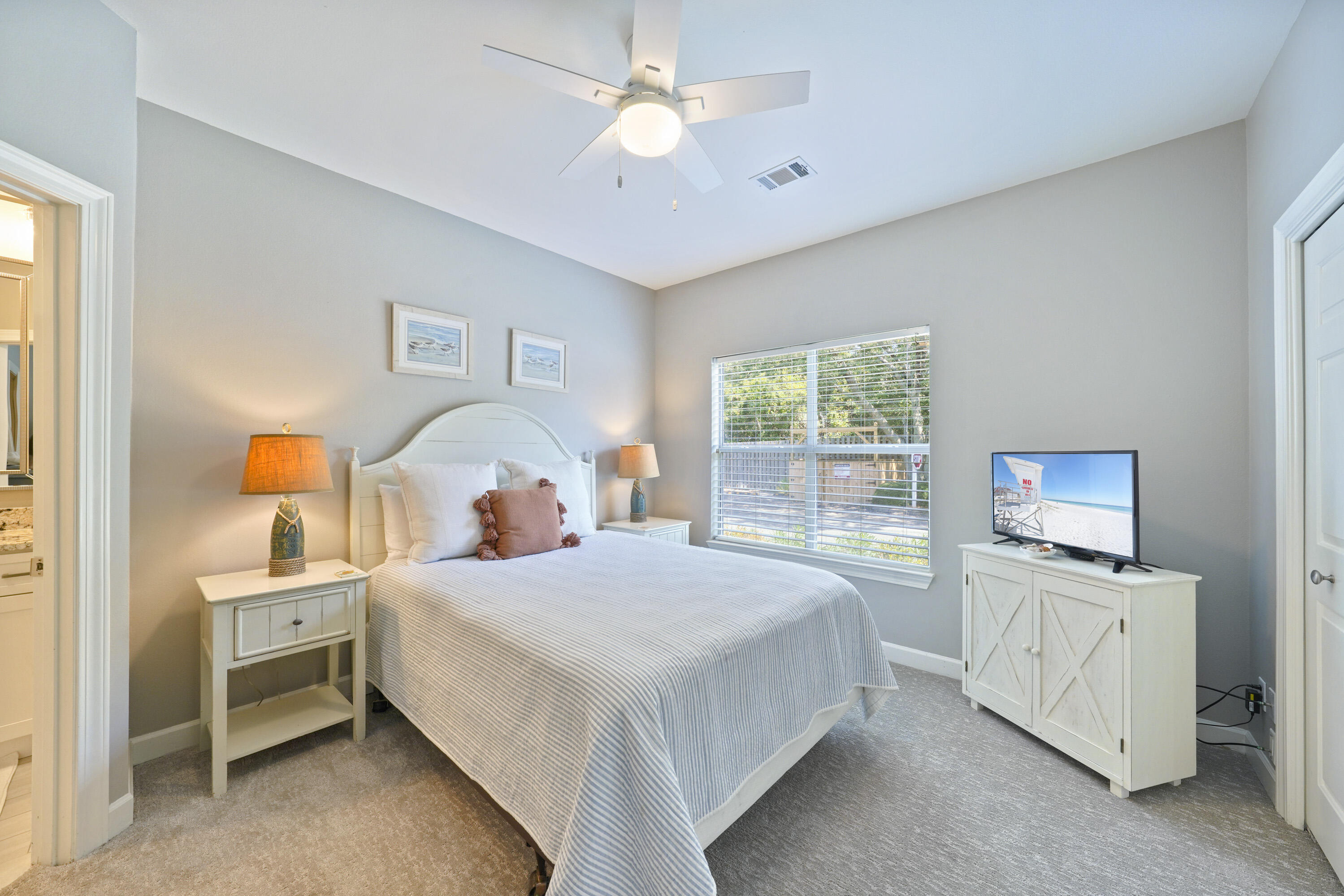 HIDDEN DUNES BEACH VILLAS - Residential