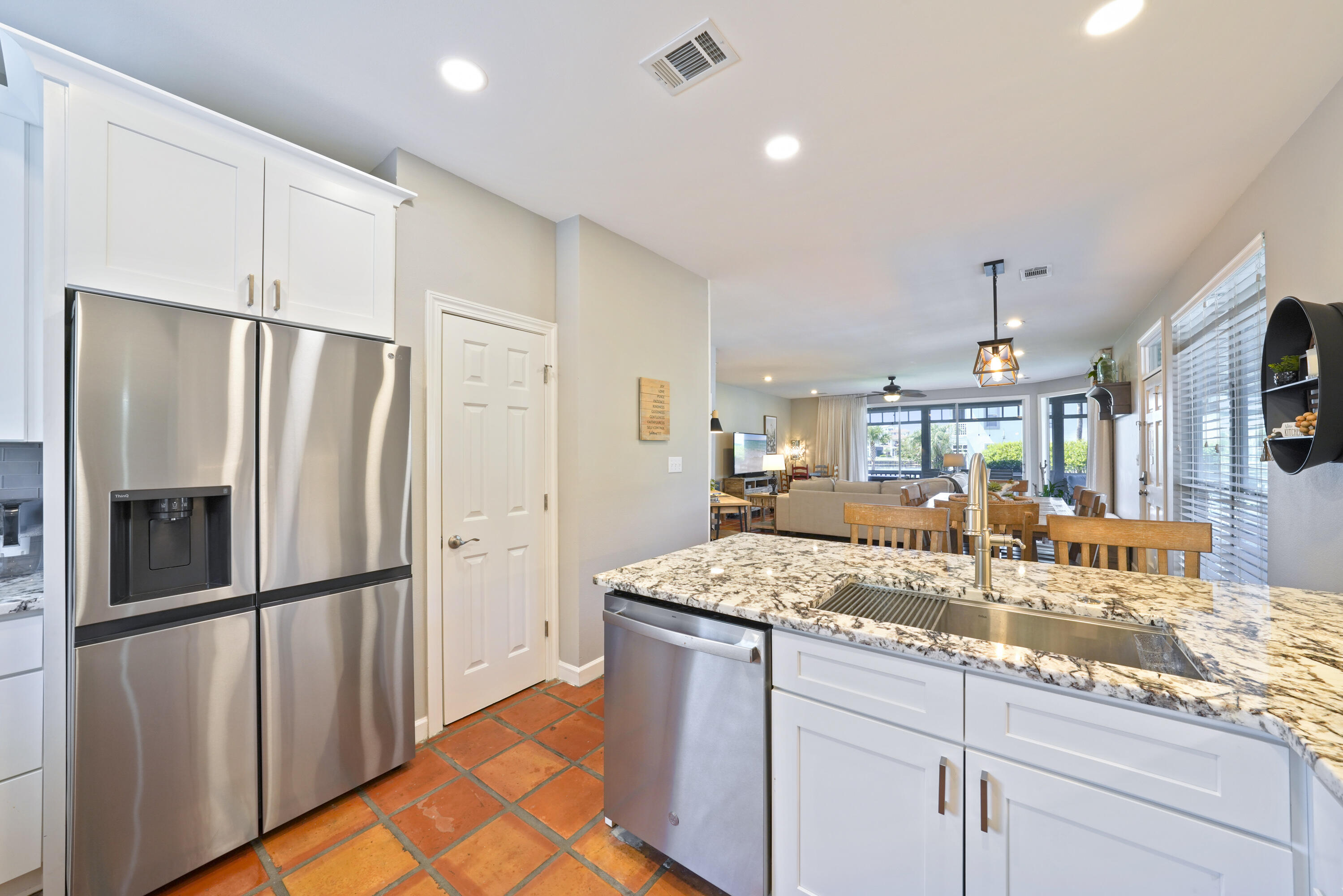HIDDEN DUNES BEACH VILLAS - Residential