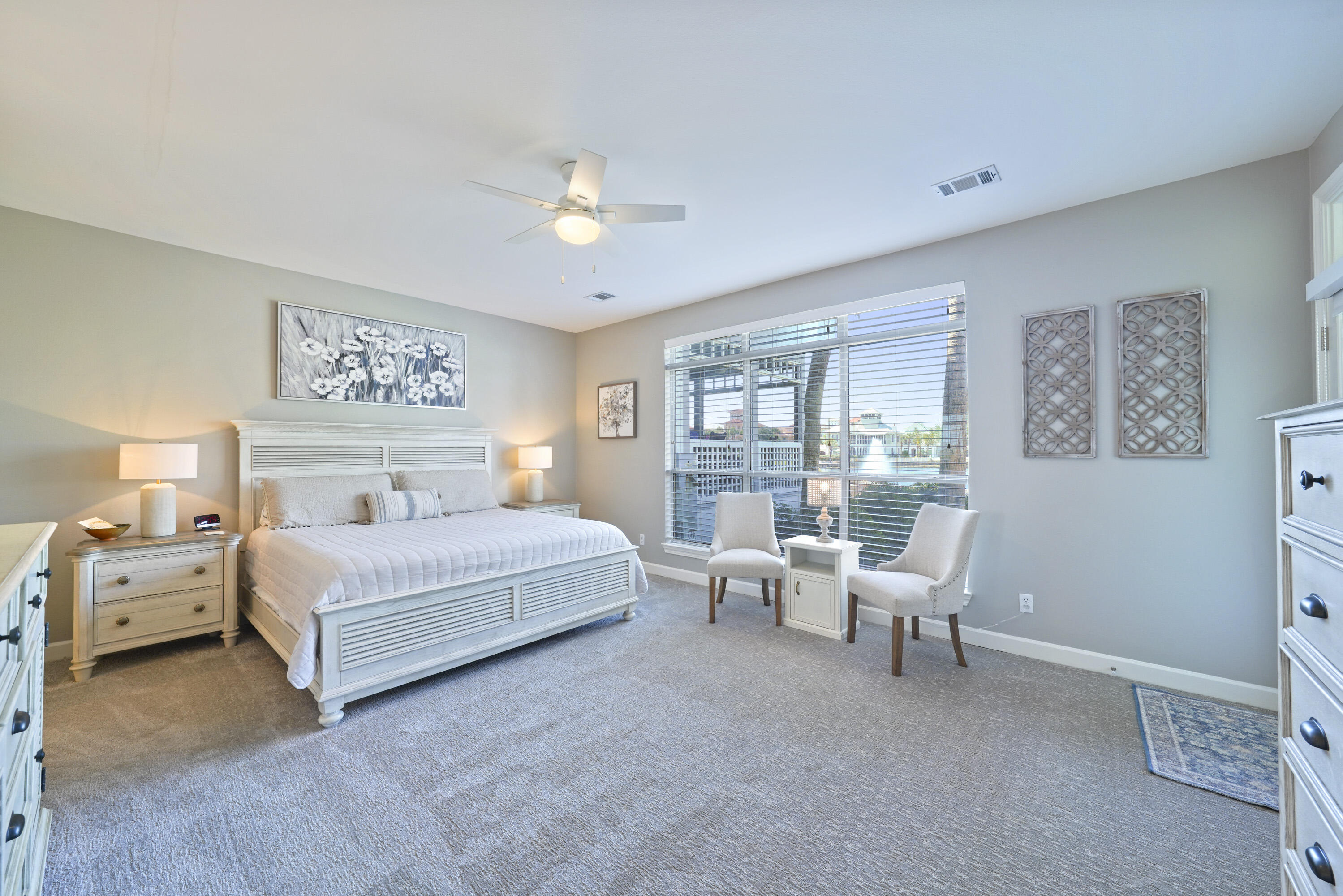 HIDDEN DUNES BEACH VILLAS - Residential