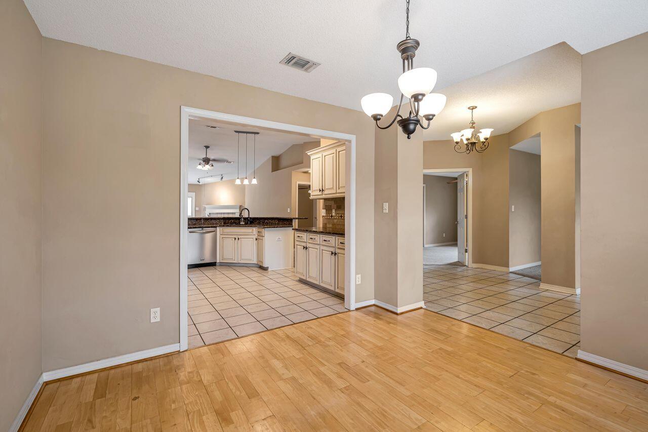 QUAYSIDE VILLAGE PH 2 - Residential