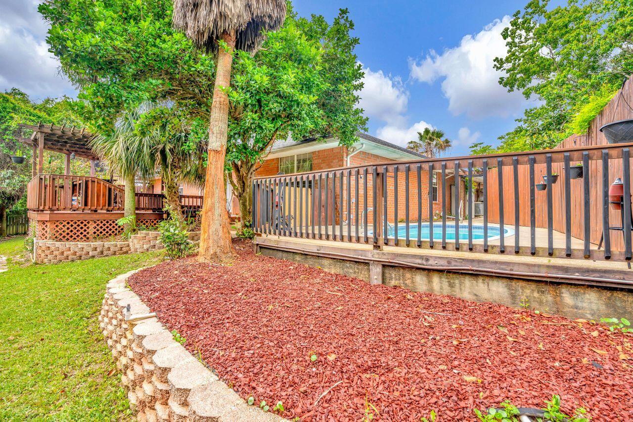 QUAYSIDE VILLAGE PH 2 - Residential